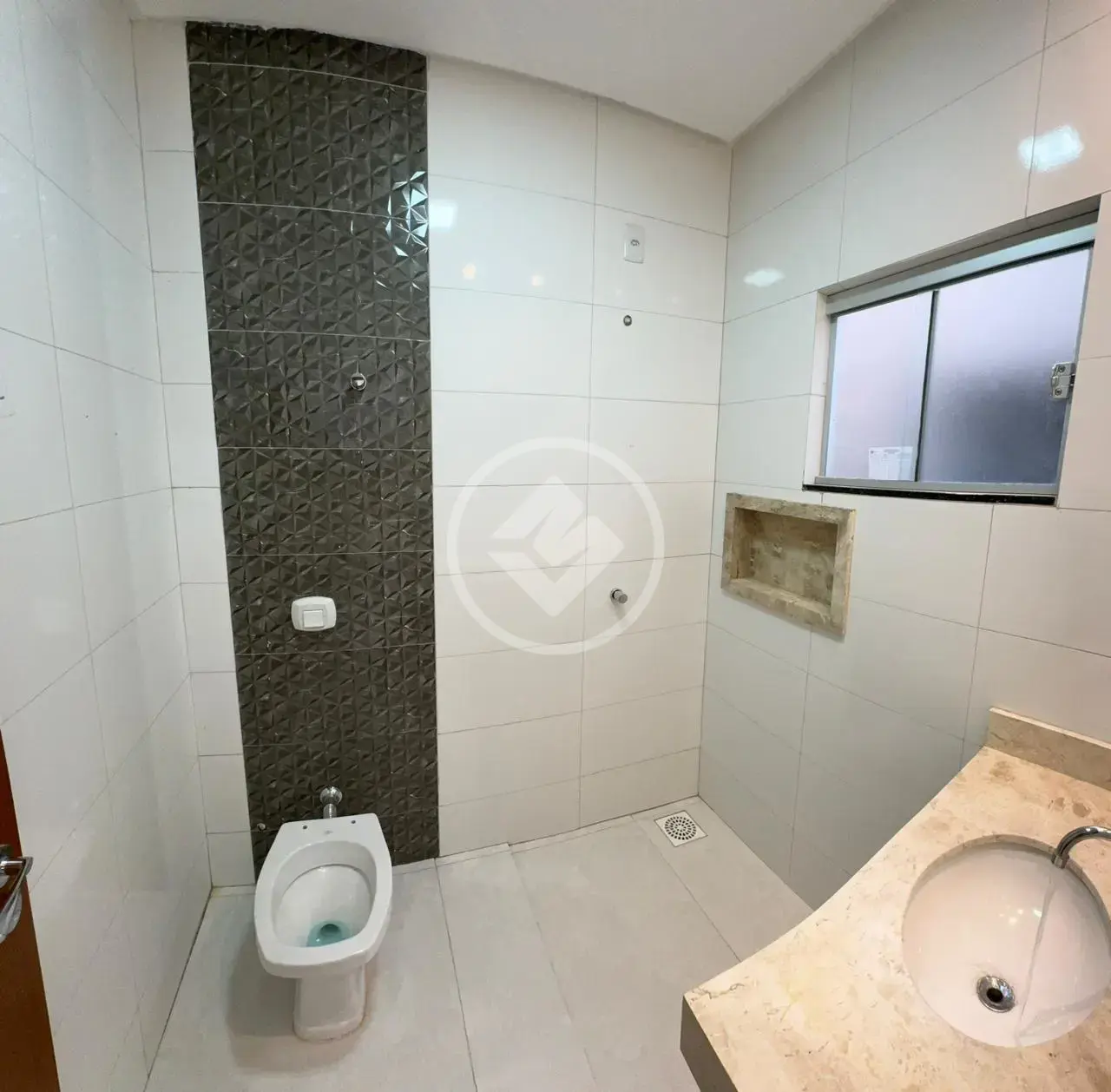 Imagem 2 - Casa em Setor Faiçalville, Goiânia - GO