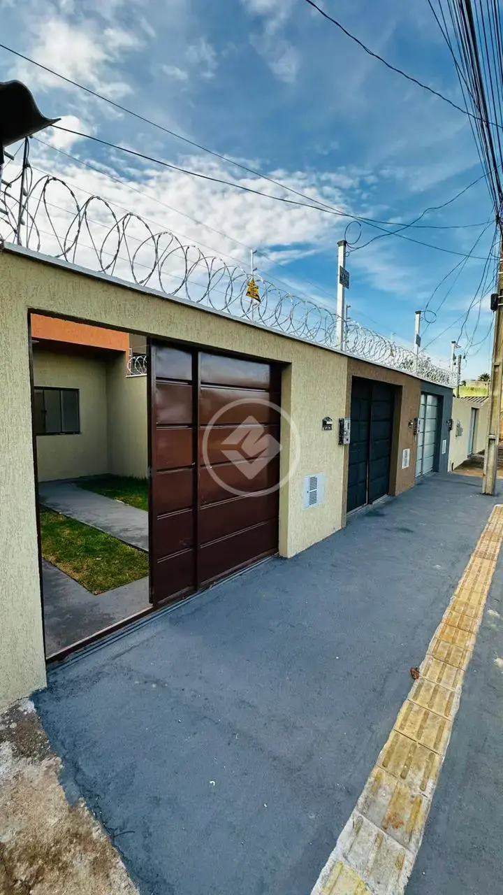 Imagem 2 - Casa em Parque Eldorado Oeste, Goiânia - GO