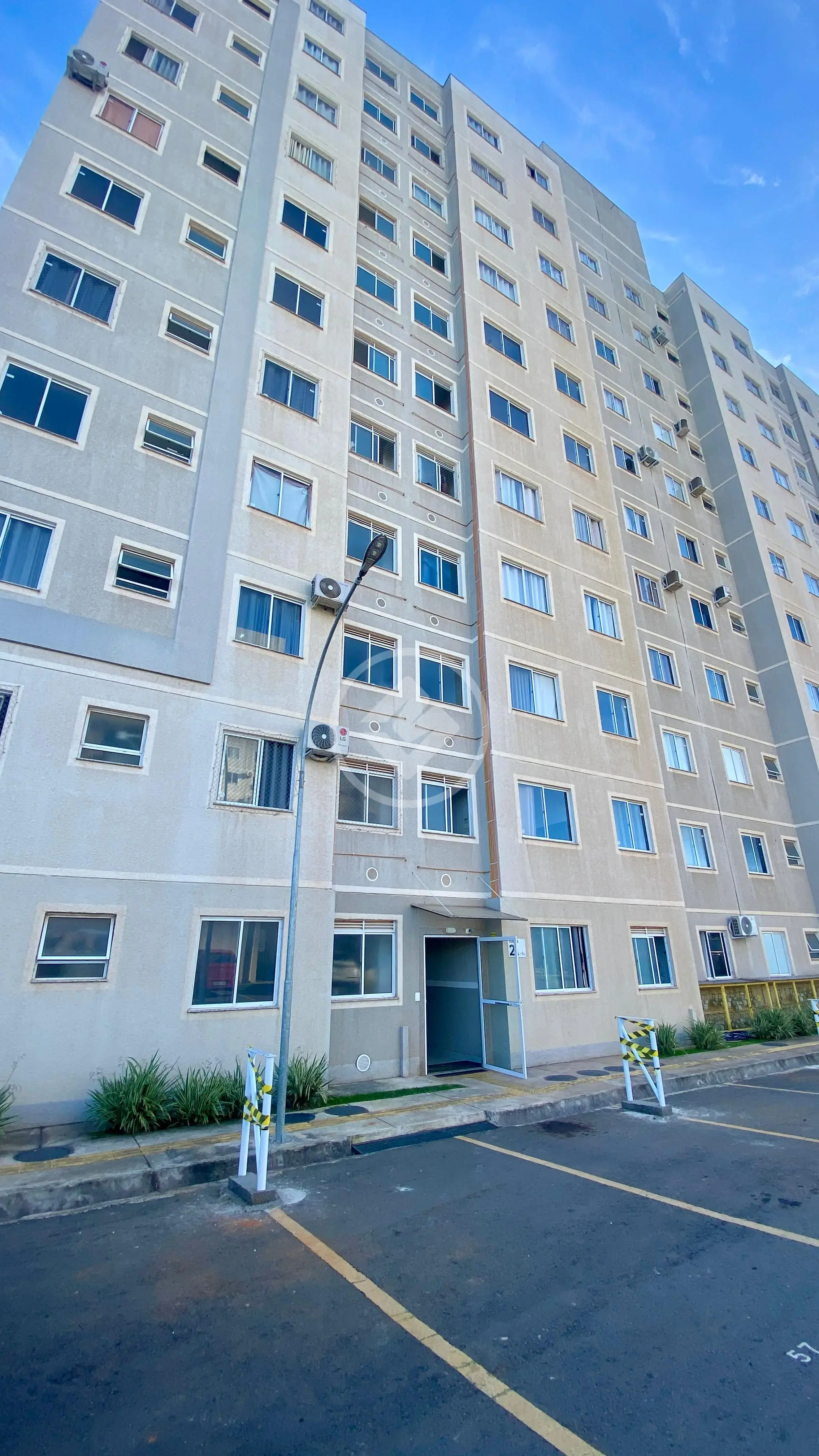 Imagem 1 - Apartamento em Jardim Boa Esperança, Aparecida de Goiânia - GO