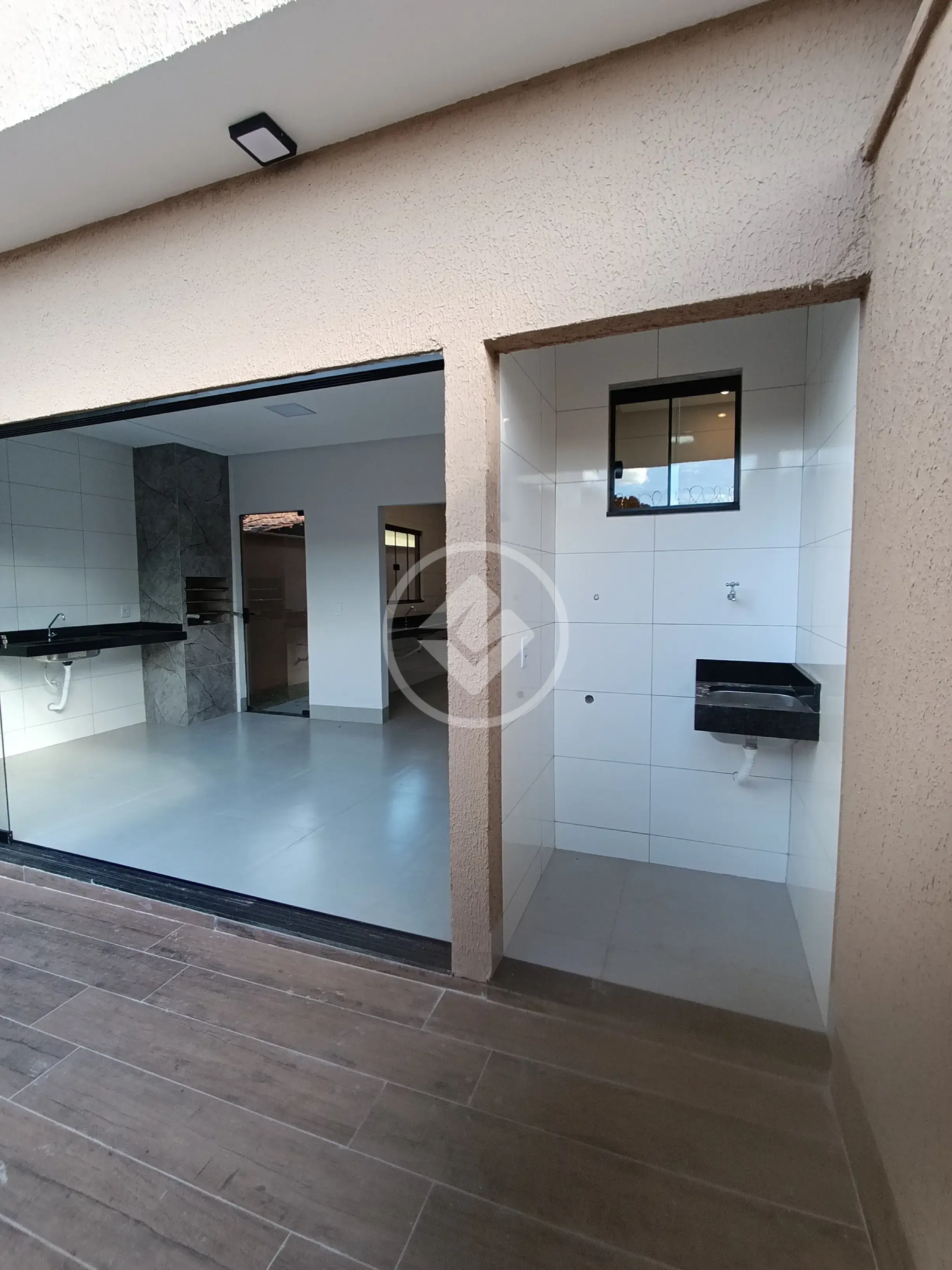 Imagem 1 - Casa em Vila Oliveira, Aparecida de Goiânia - GO