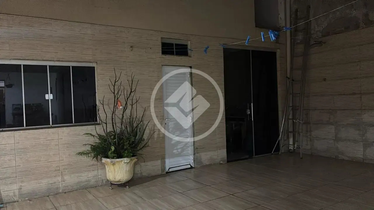Imagem 1 - Casa em Conjunto Santa Fé, Aparecida de Goiânia - GO