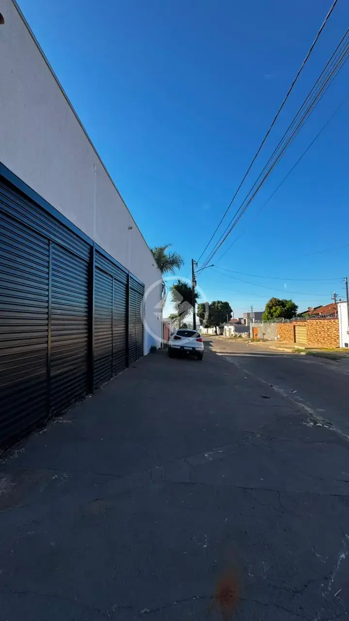 Imagem 1 - Galpão em Morada dos Pássaros, Aparecida de Goiânia - GO