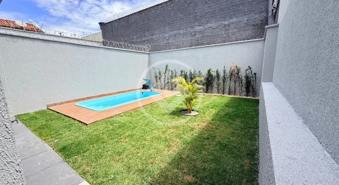 Image 4 - Casa em Jardim Helvecia, Aparecida de Goiânia - GO