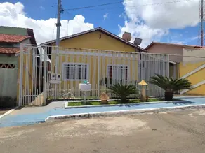 Casa Jardim Tropical, Aparecida de Goiânia - GO — foto 1