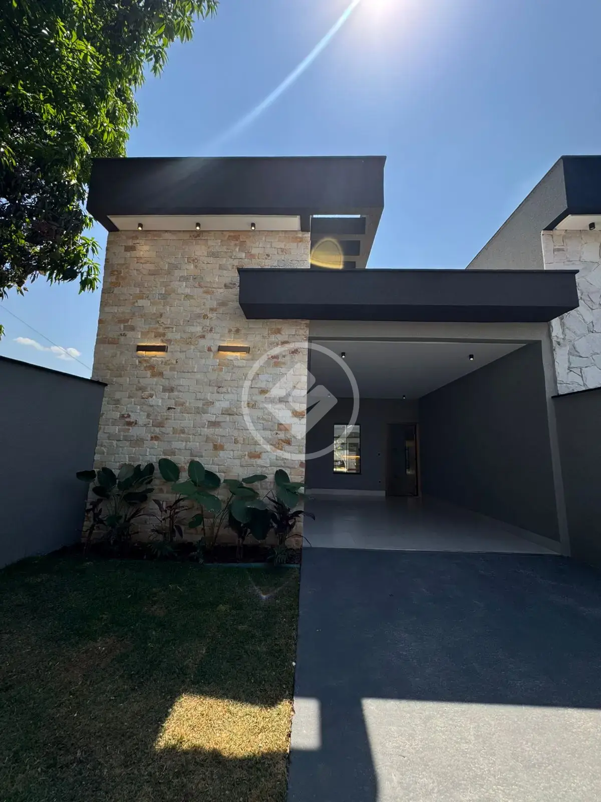 Imagem 1 - Casa em Vila Oliveira, Aparecida de Goiânia - GO