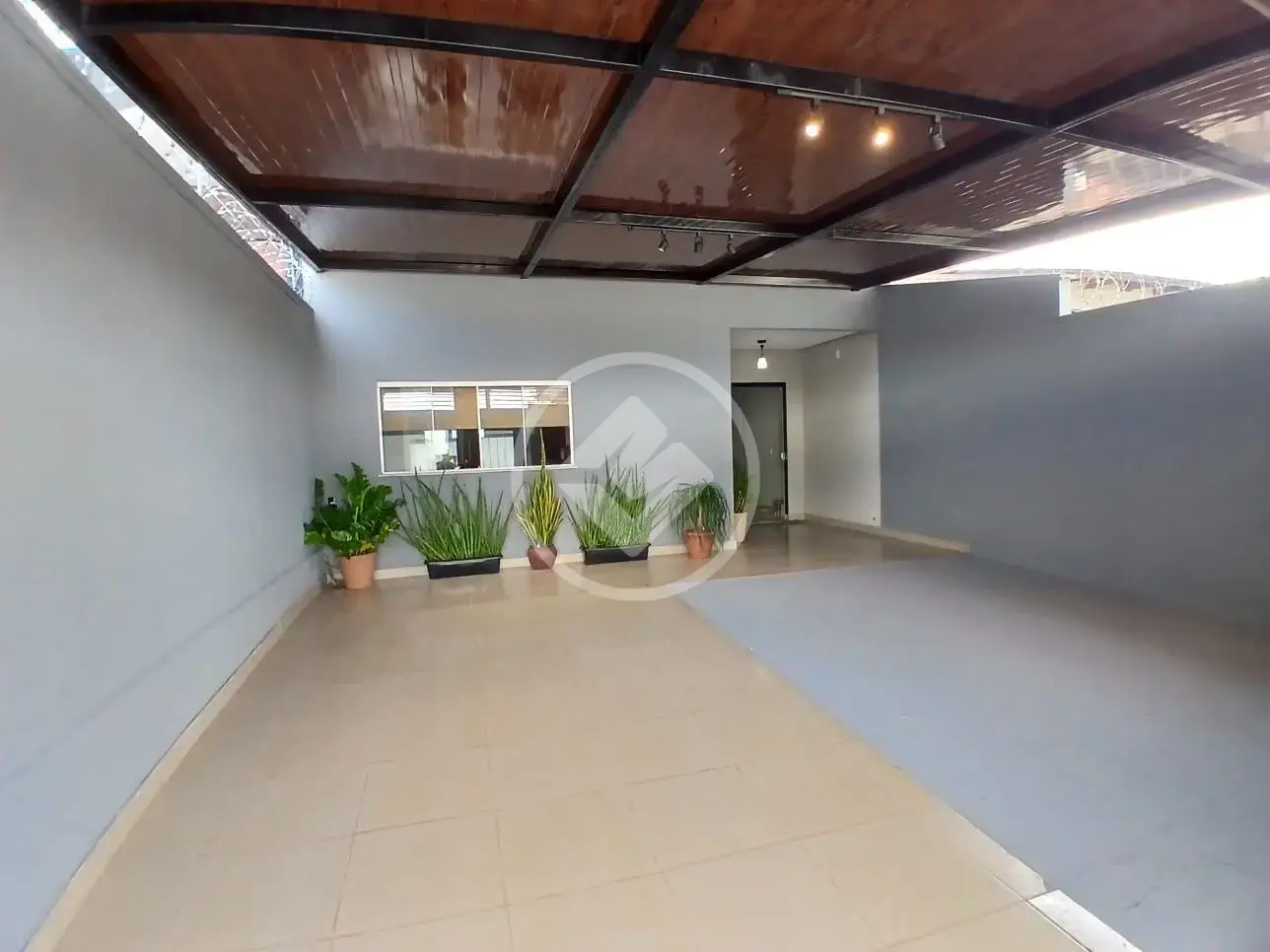 Image 2 - Casa em Setor Tres Marias, Goiânia - GO