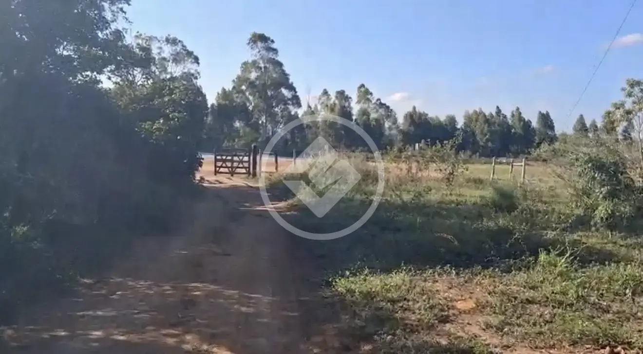 Imagem 1 - Fazenda em Centro, Pedra Azul - MG