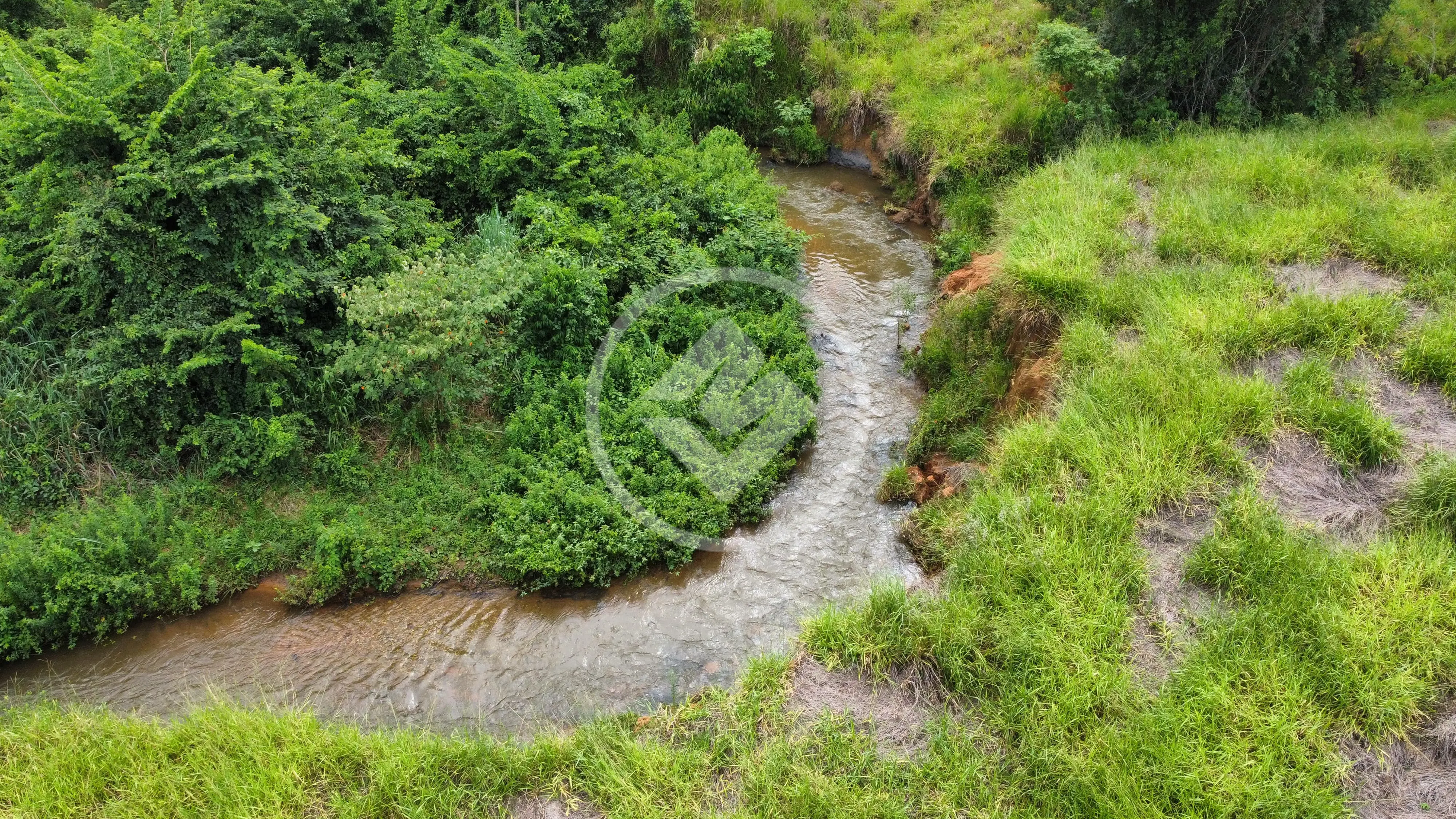Imagem 2 - Chácara em Chácara em Hidrolândia, Hidrolândia - GO