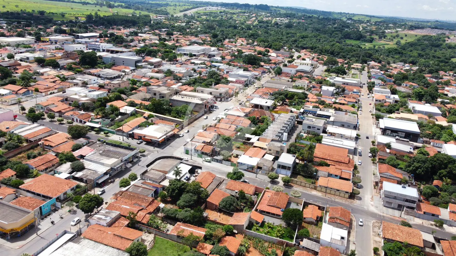 Casa Setor Vila Grimpas- Centro, Hidrolândia - GO — foto 2