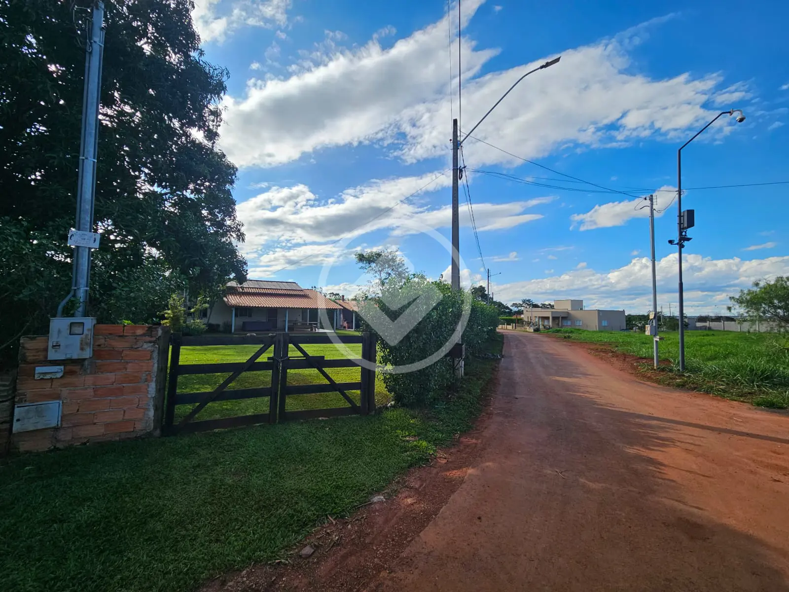 Casa Condomínio Condomínio Terra Do Boi 1, Hidrolândia - GO — foto 2