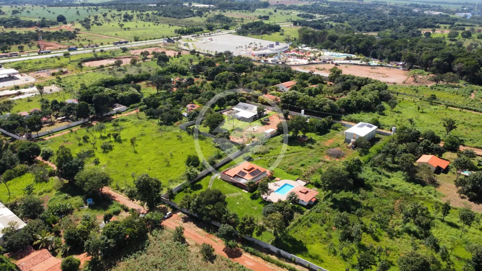 Imagem 2 - Casa em Vale dos Lírios, Hidrolândia - GO