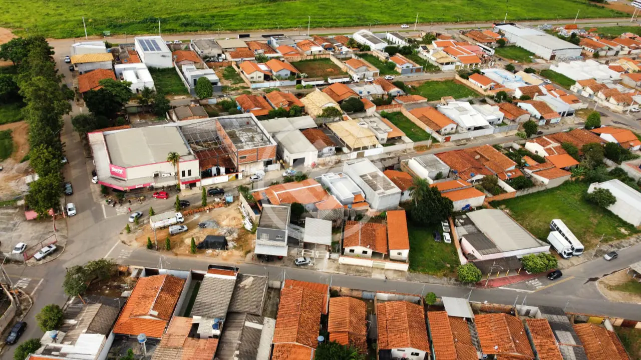Imagem 3 - Casa em Residencial Vitta, Hidrolândia - GO