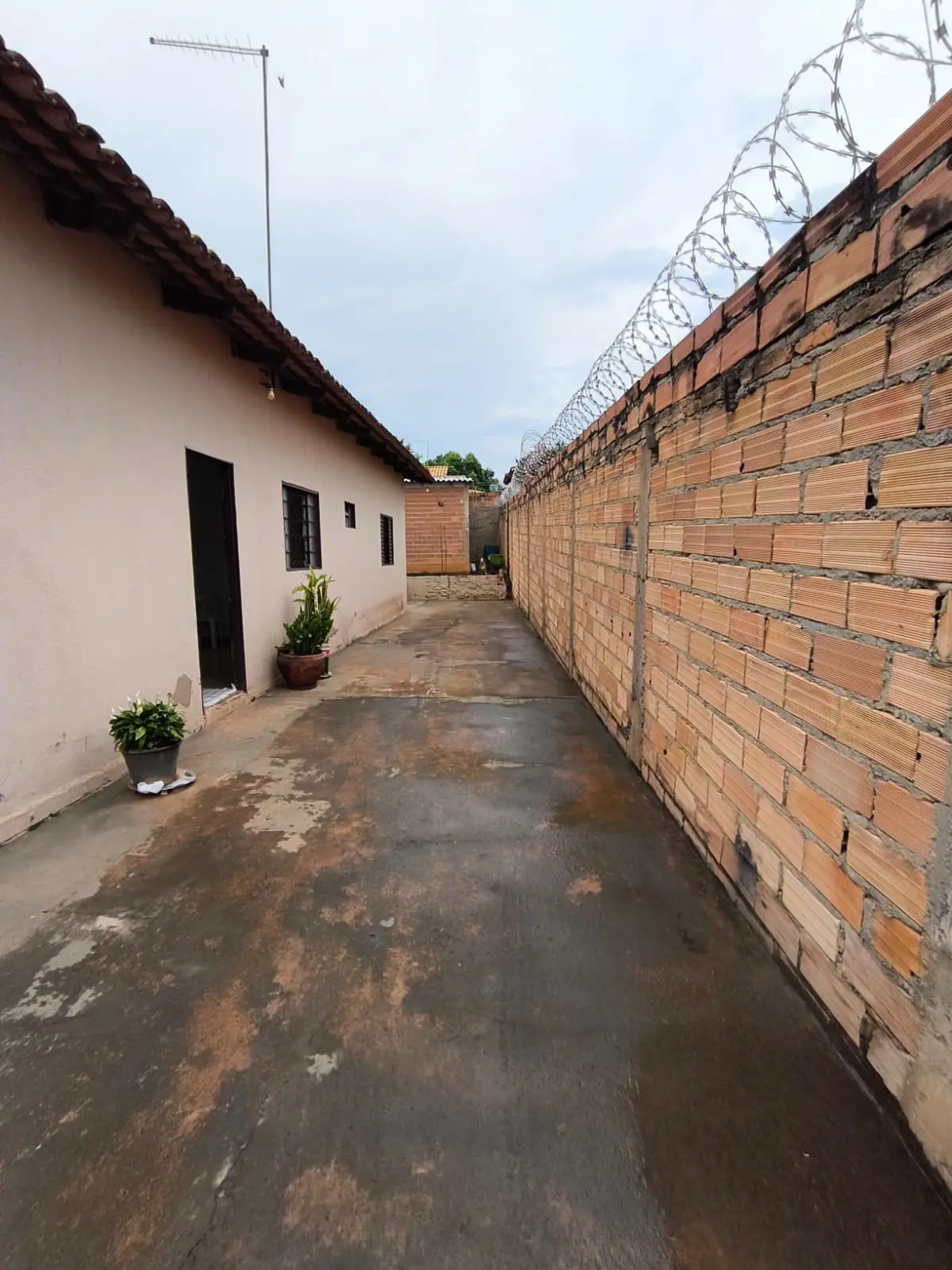 Imagem 2 - Casa em Morada Do Sol, Hidrolândia - GO