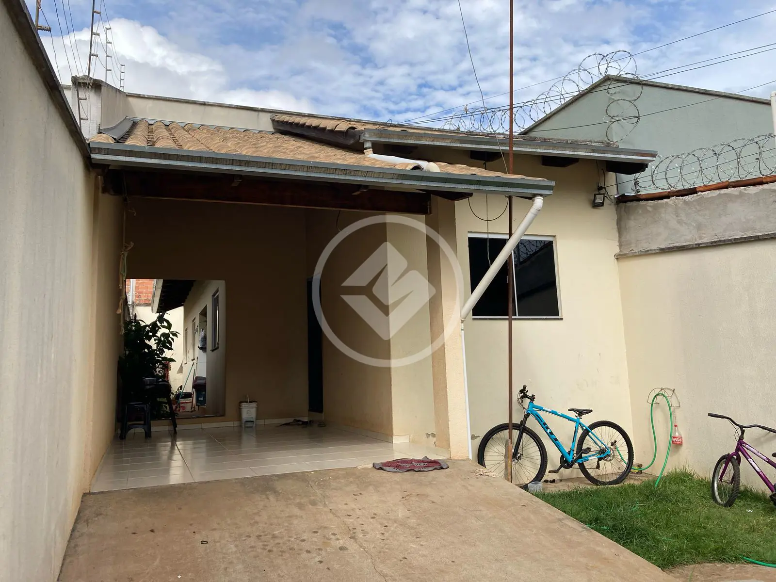 Casa Setor Santa Bárbara, Hidrolândia - GO — foto 2