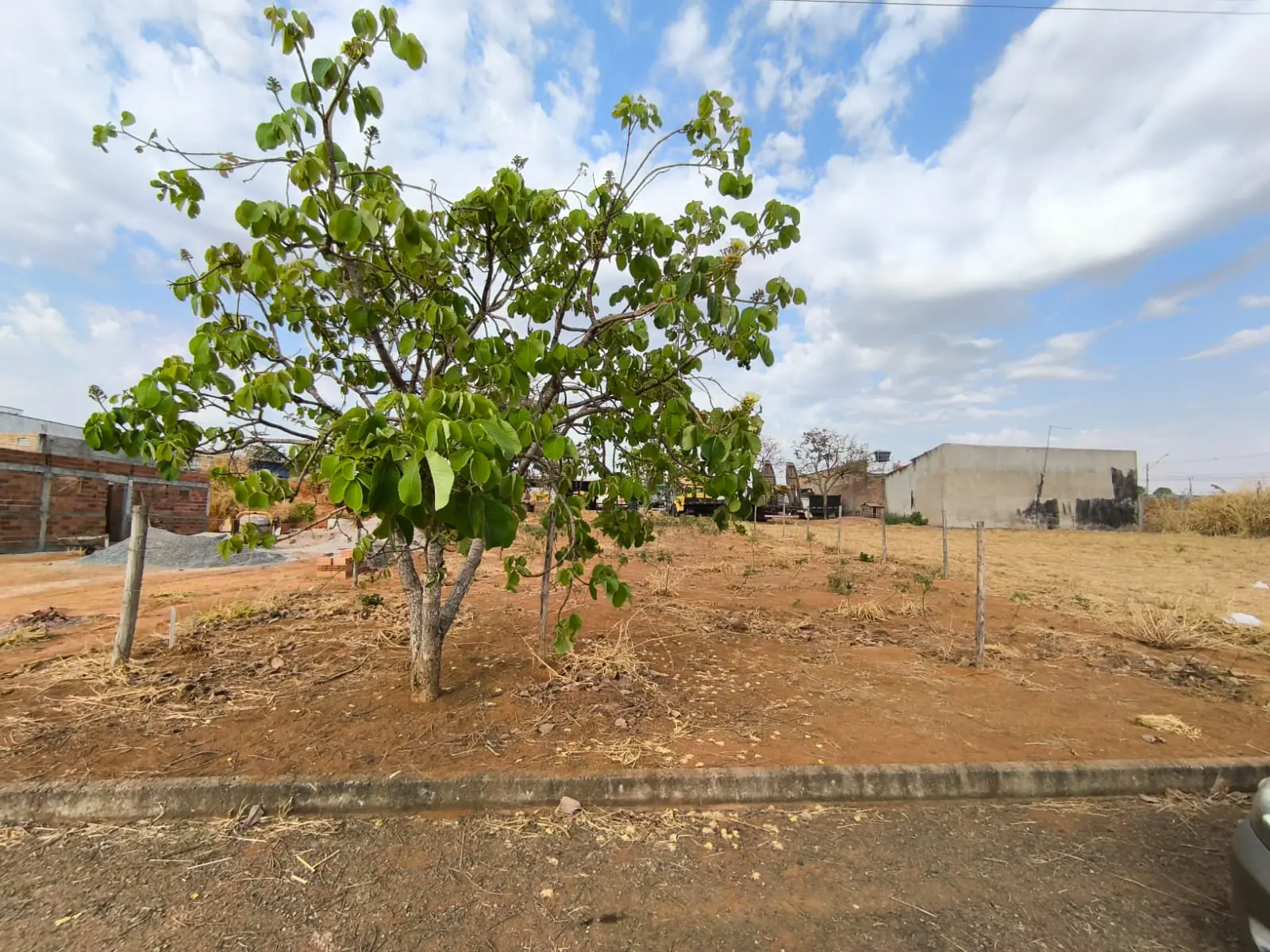 Imagem 3 - Terreno em Portal das Águas, Hidrolândia - GO