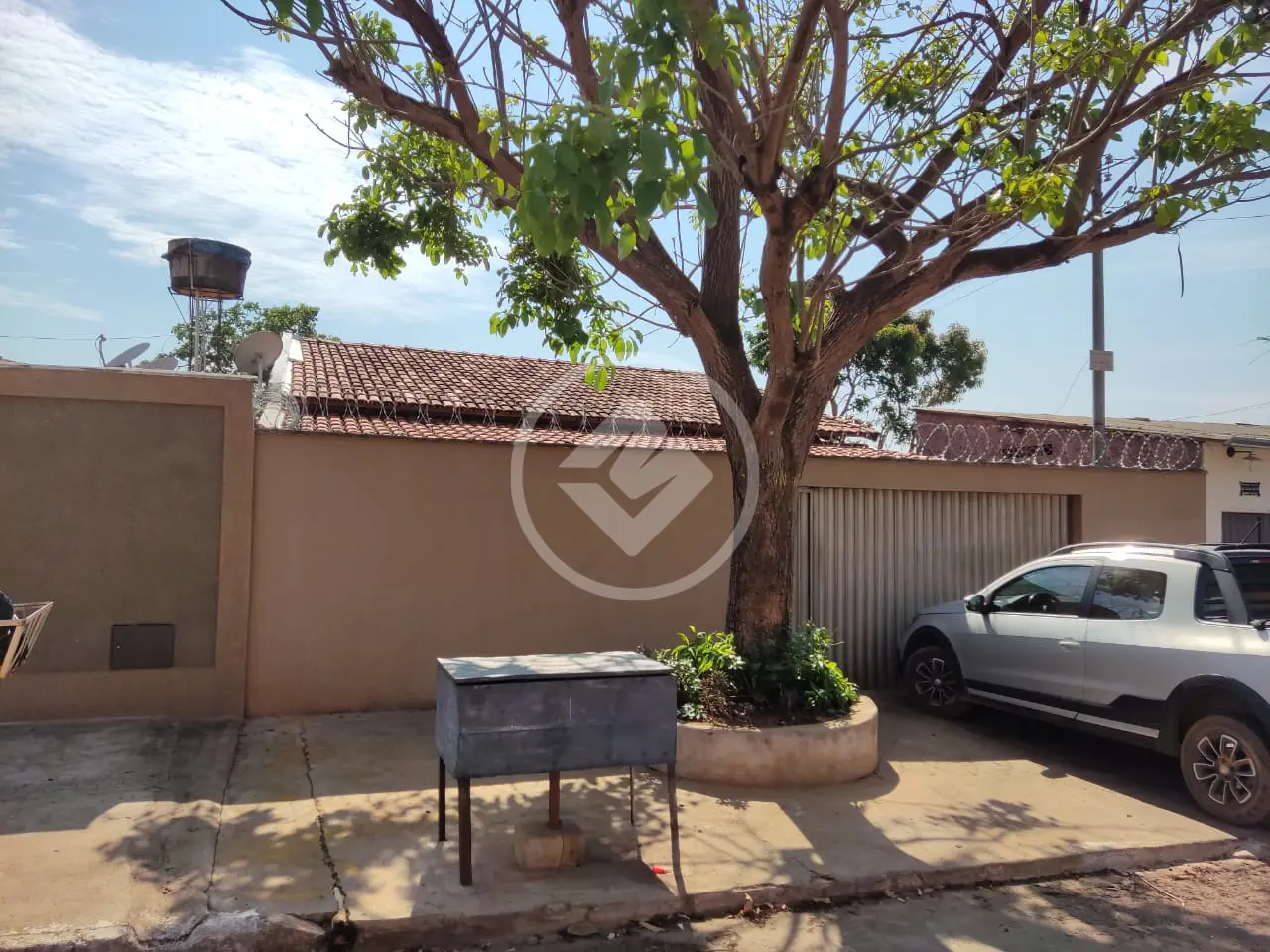 Imagem 1 - Casa em bairro Nazaré, Hidrolândia - GO