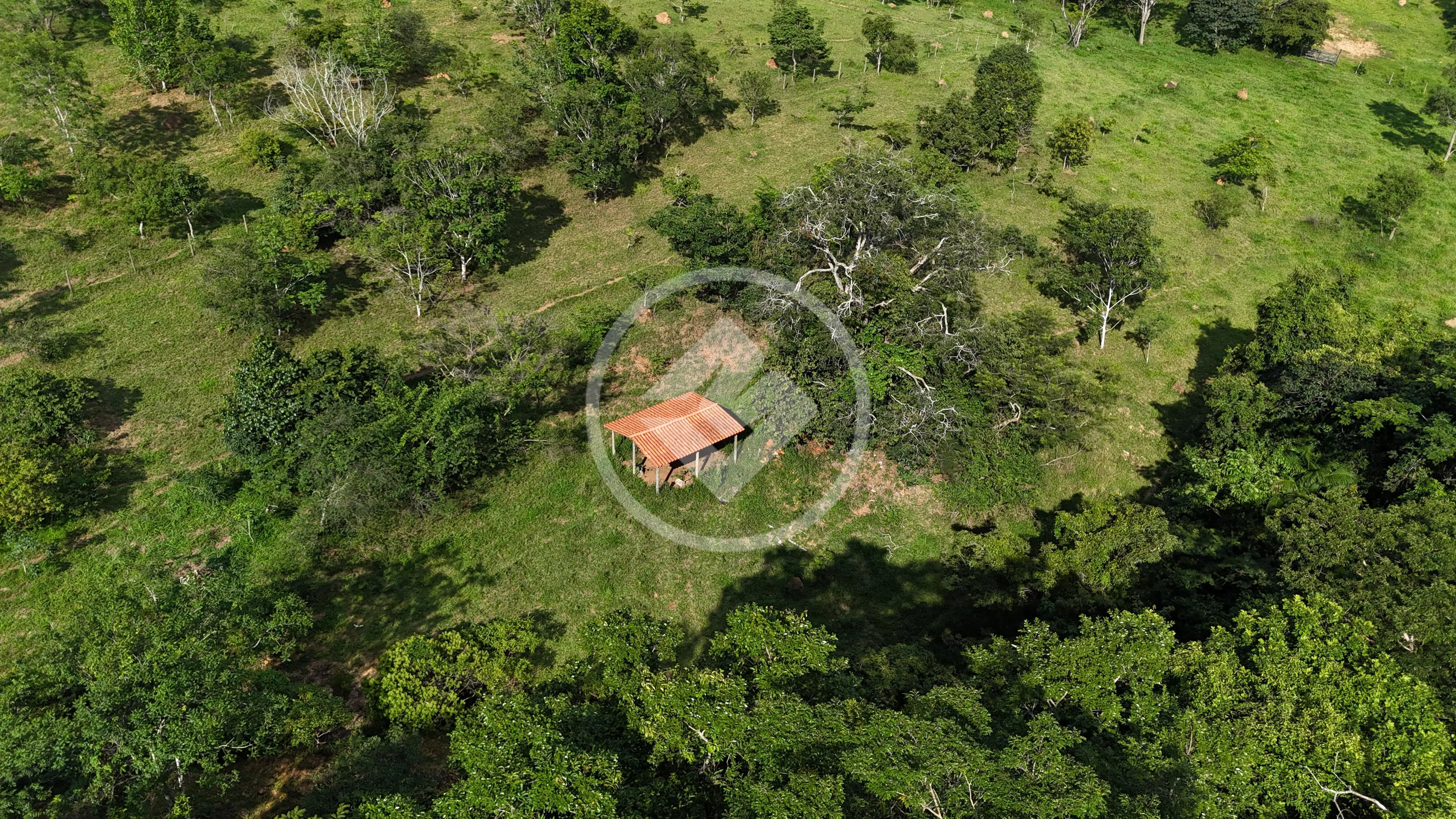 Imagem 2 - Chácara em Aréa Rural Aragoiânia, Aragoiânia - GO