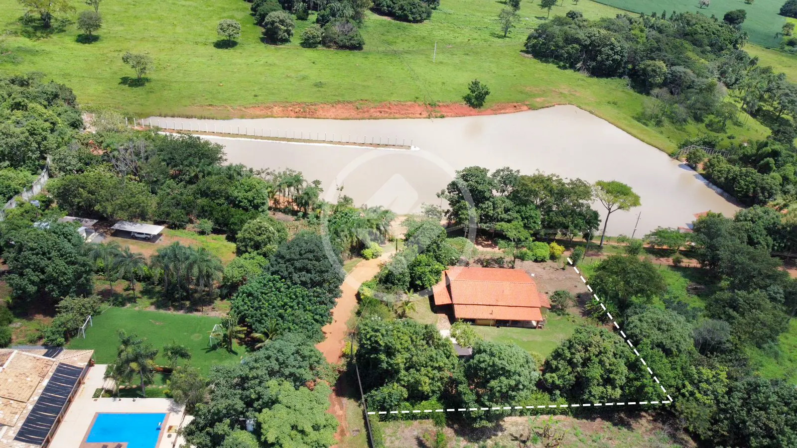 Casa Condomínio Condomínio Dolce Vitta- Hidrolândia Goiás, Hidrolândia - GO — foto 1