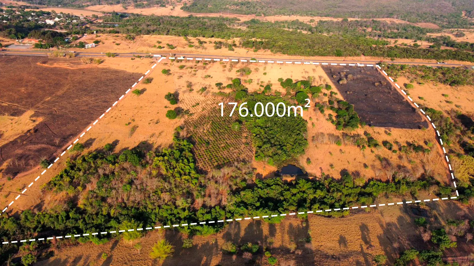 Imagem 1 - Fazenda em Zona Rural, Hidrolândia - GO