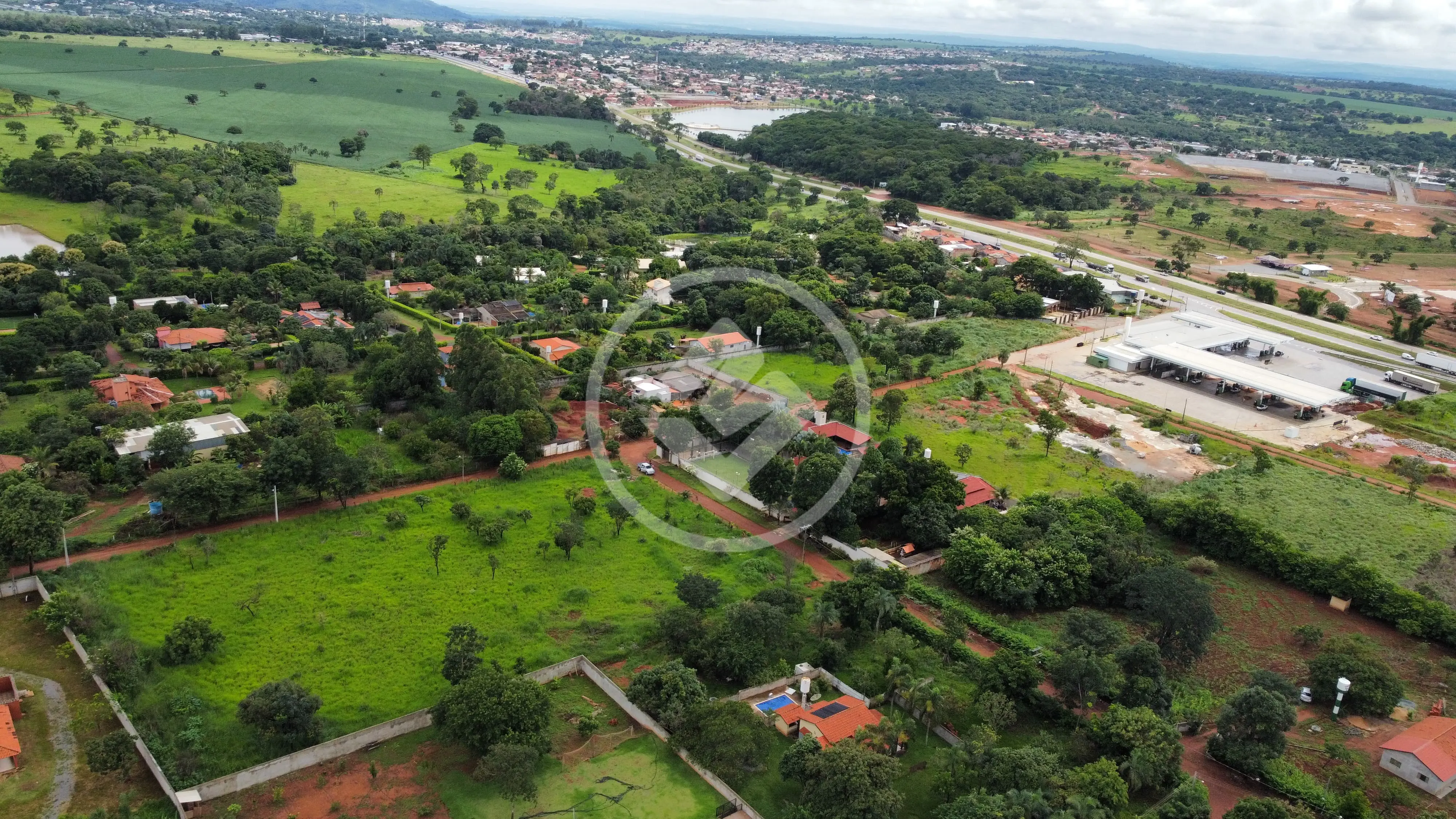 Imagem 2 - Terreno Comercial em Vale dos Lírios, Hidrolândia - GO