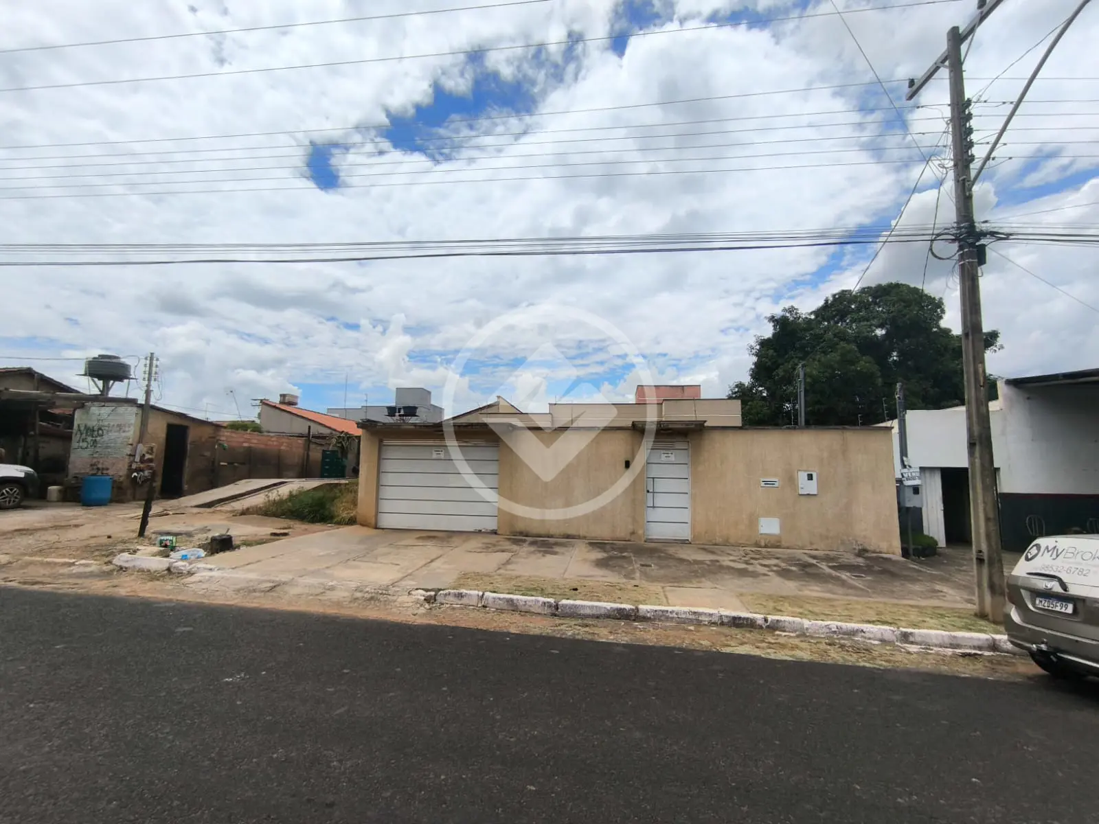 Casa Centro Hidrolândia, Hidrolândia - GO — foto 1