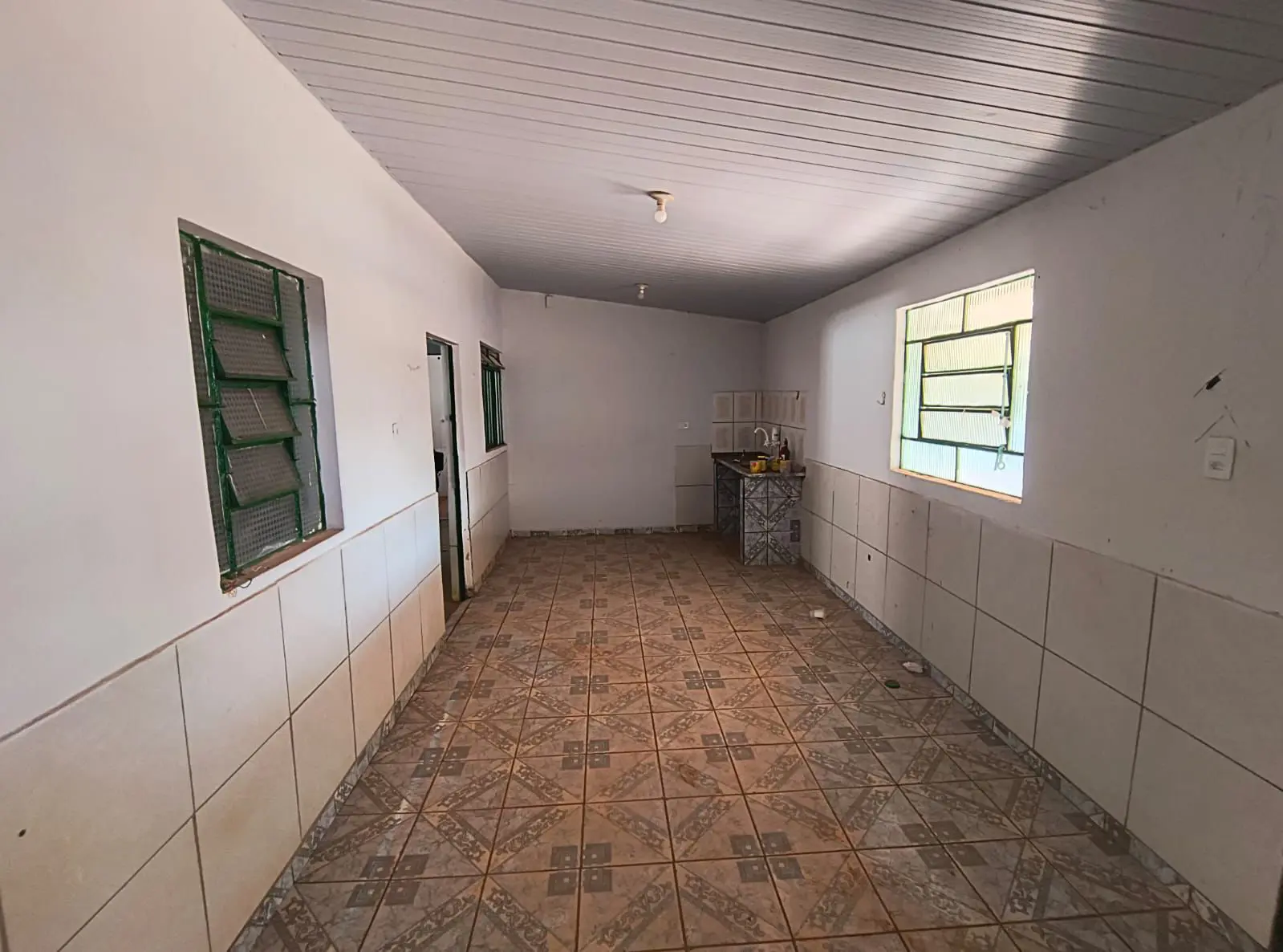 Imagem 2 - Casa em Vila Grimpas (Centro), Hidrolândia - GO