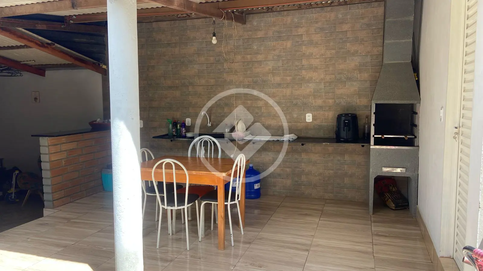 Casa Setor Bela Vista, Hidrolândia - GO — foto 1