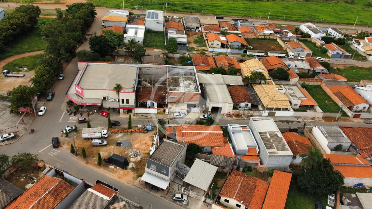 Imagem 2 - Casa em Residencial Vitta, Hidrolândia - GO