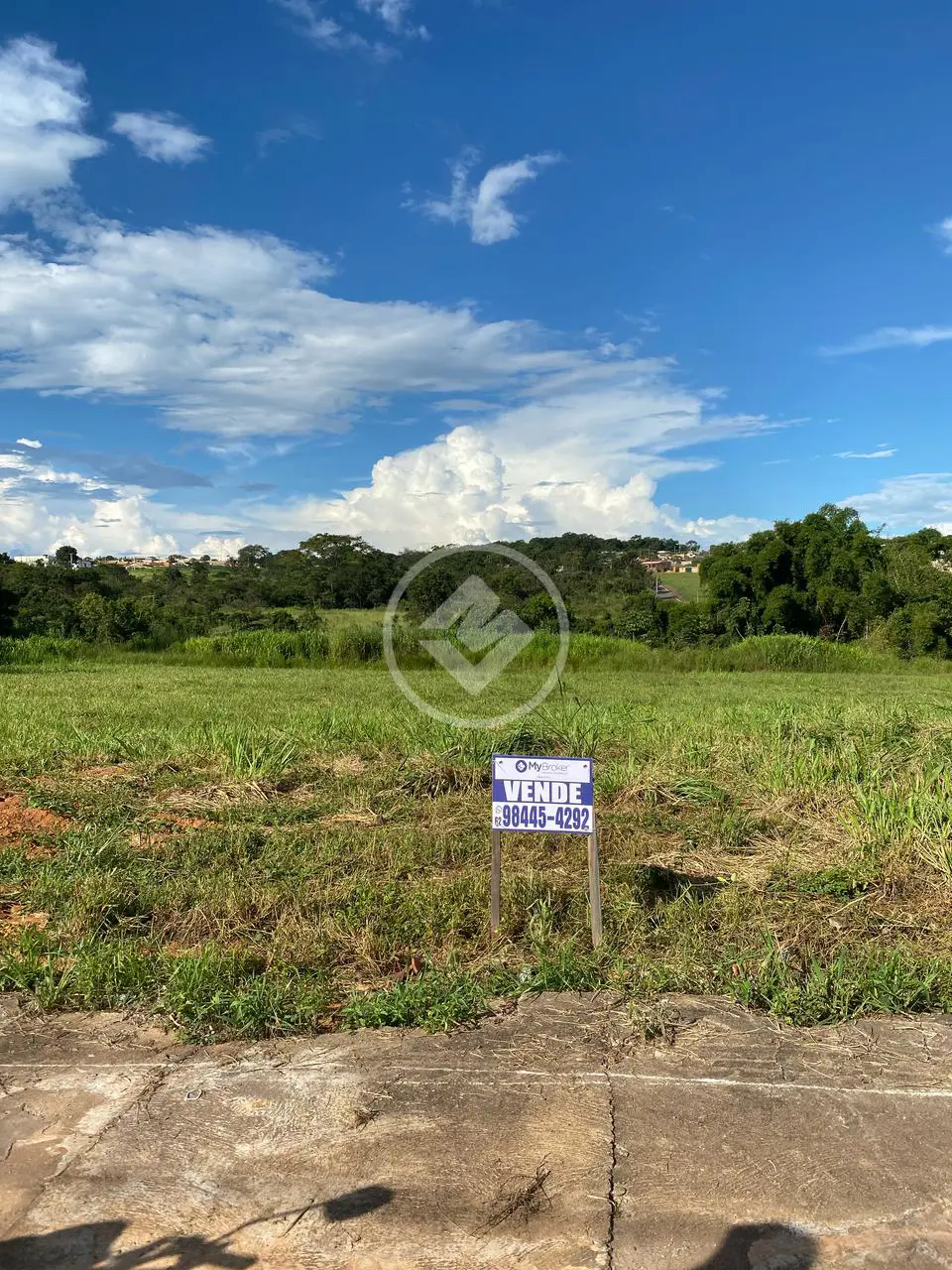 Imagem 4 - Terreno em Setor Centro, Hidrolândia - GO