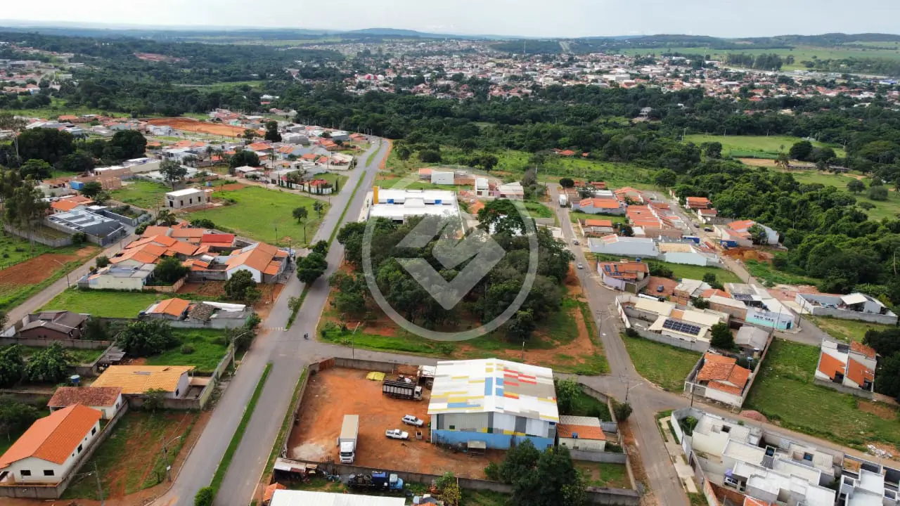Imagem 2 - Galpão em Setor Santa Bárbara, Hidrolândia - GO