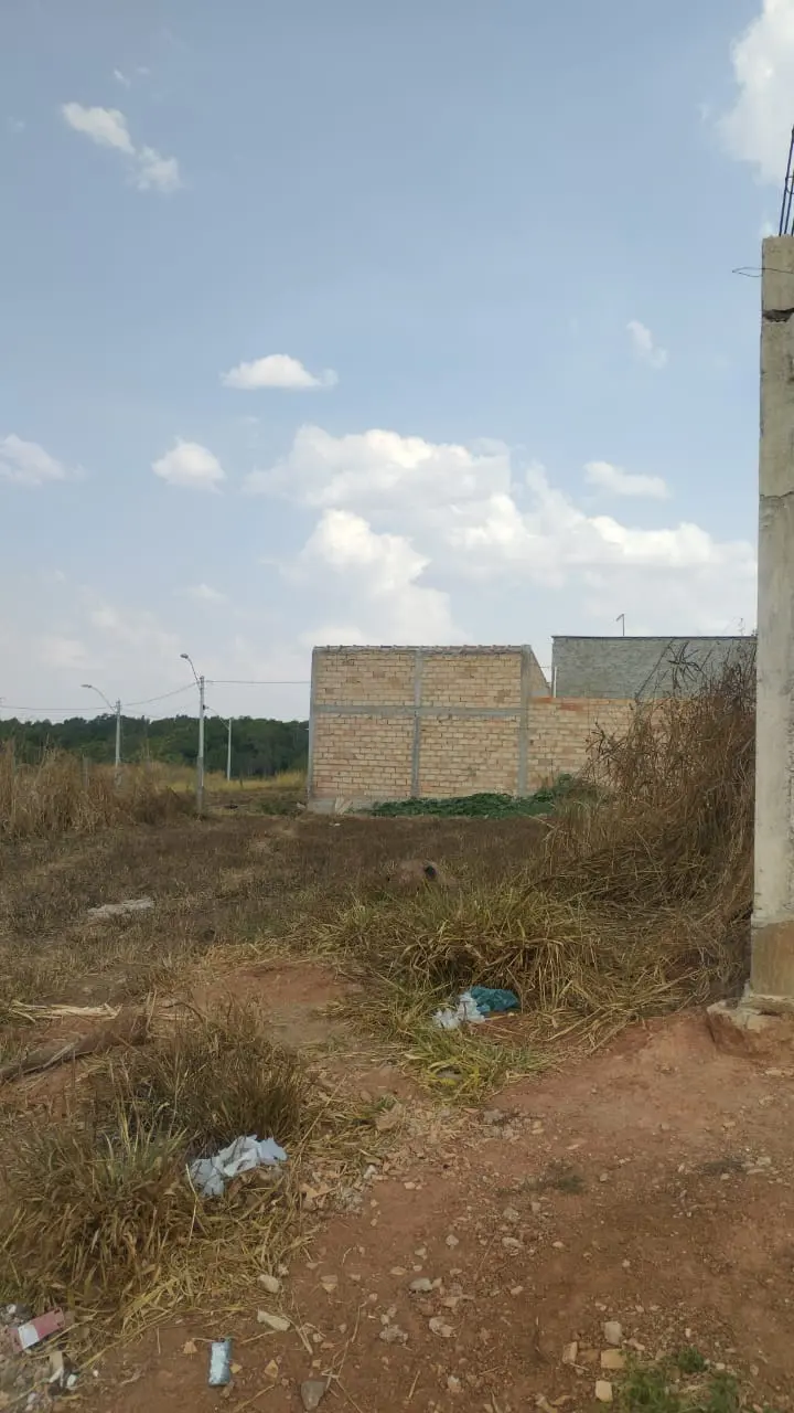 Imagem 2 - Terreno em Parque Benjamim, Hidrolândia - GO