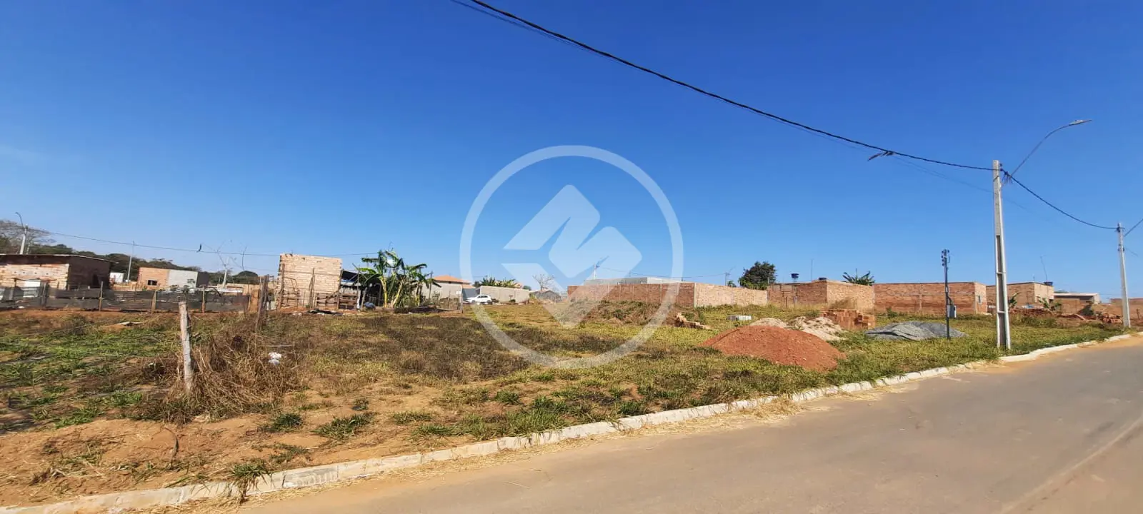 Imagem 1 - Terreno em Setor Benjamin, Hidrolândia - GO