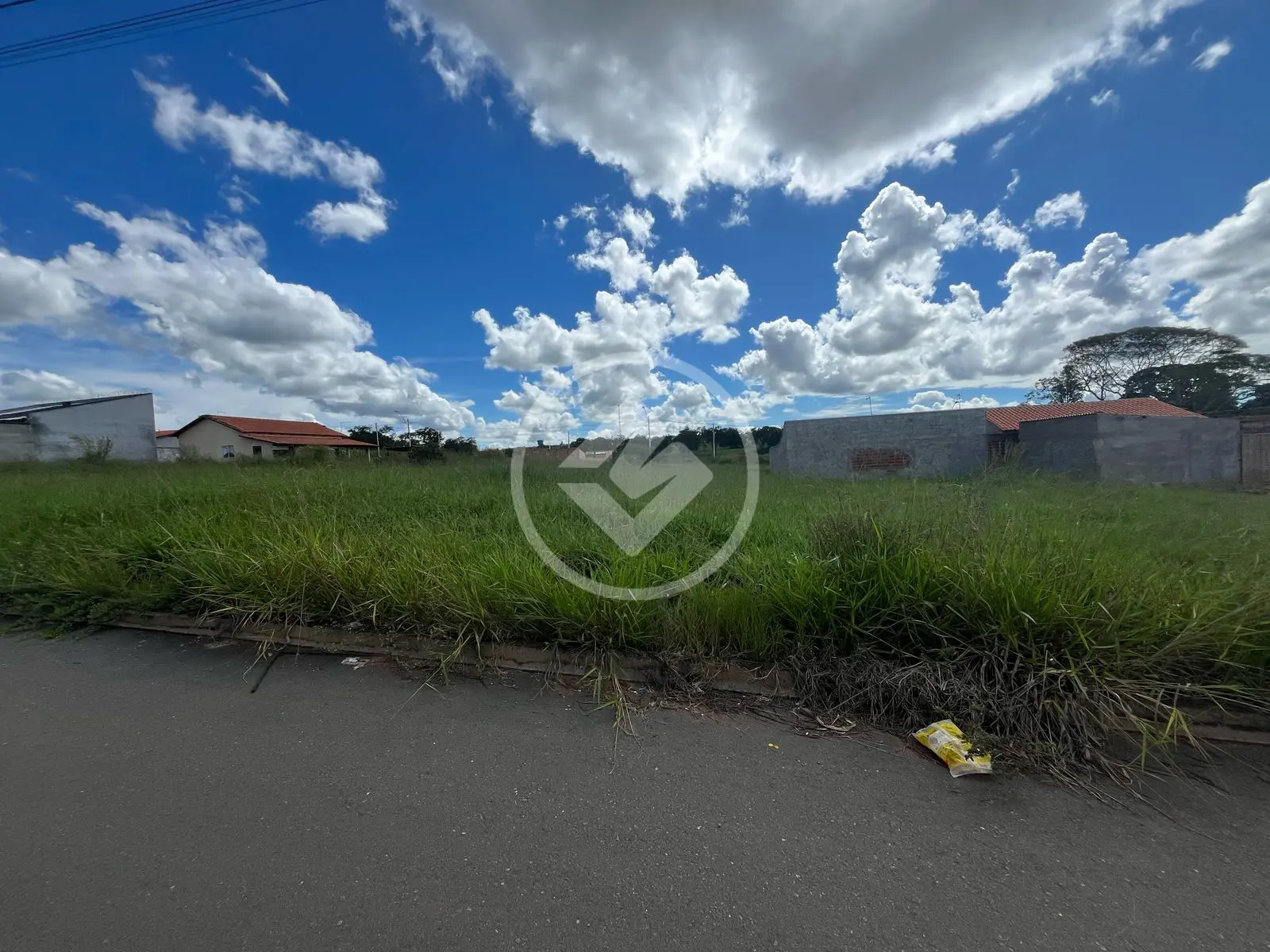 Imagem 1 - Terreno em Setor Benjamin, Hidrolândia - GO
