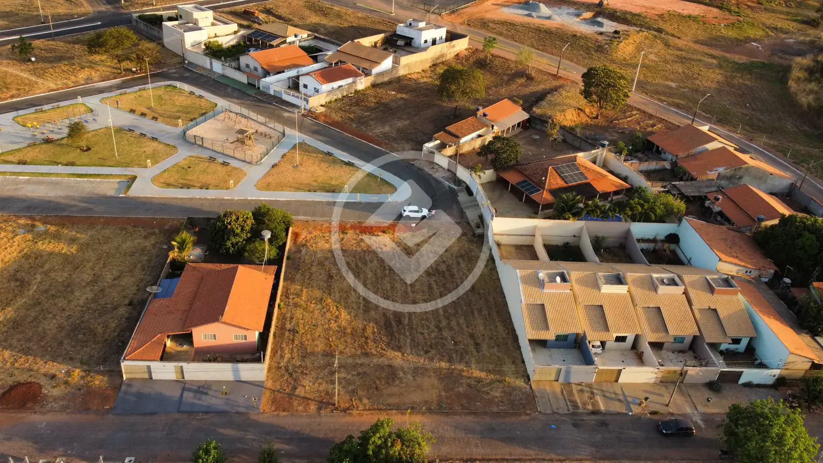 Imagem 3 - Terreno em Village dos Ipês, Hidrolândia - GO