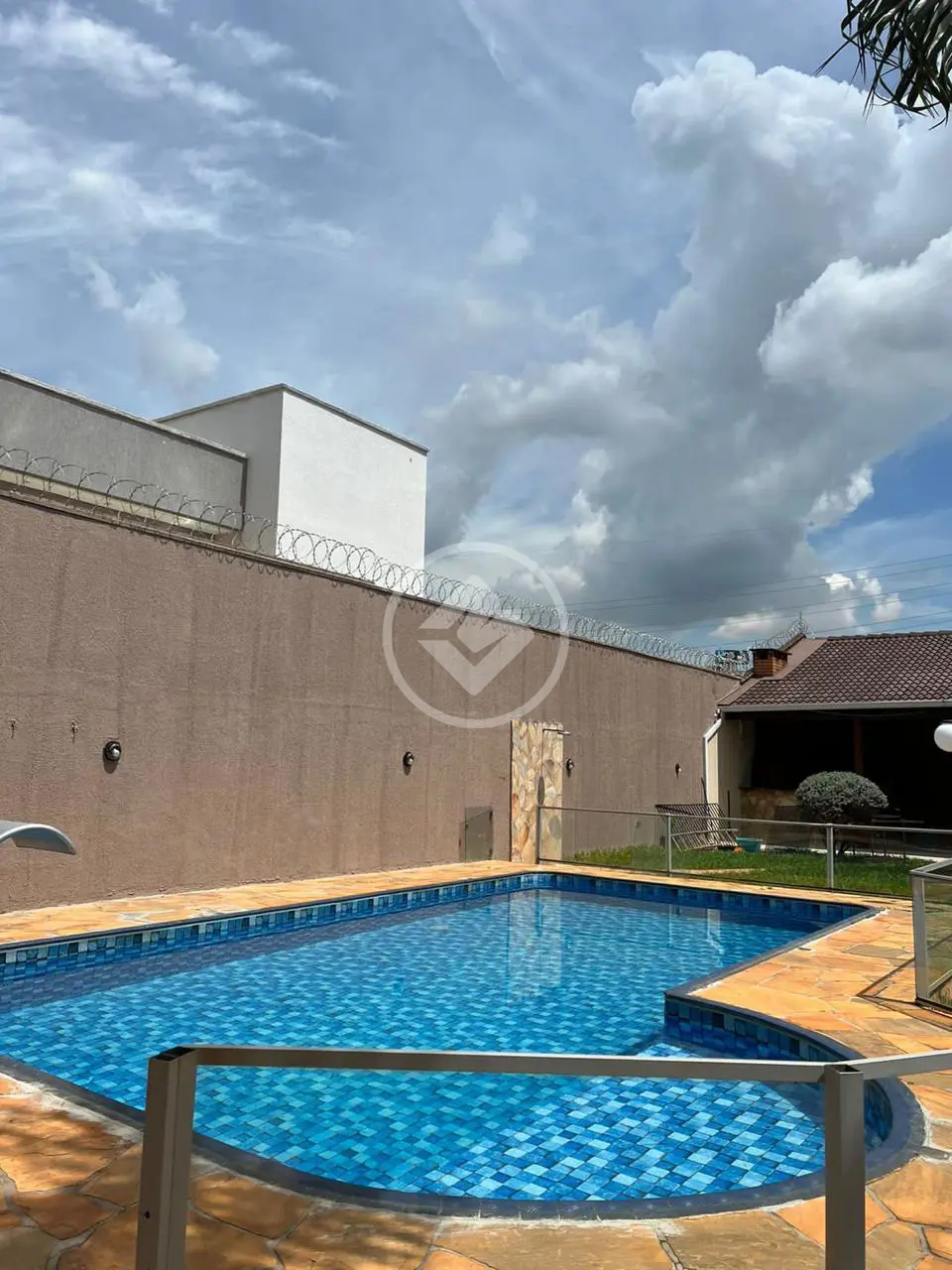 Casa Comercial Residencial Canadá, Goiânia - GO — foto 2