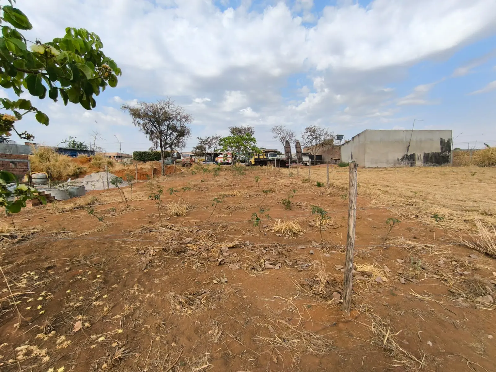Imagem 2 - Terreno em Portal das Águas, Hidrolândia - GO