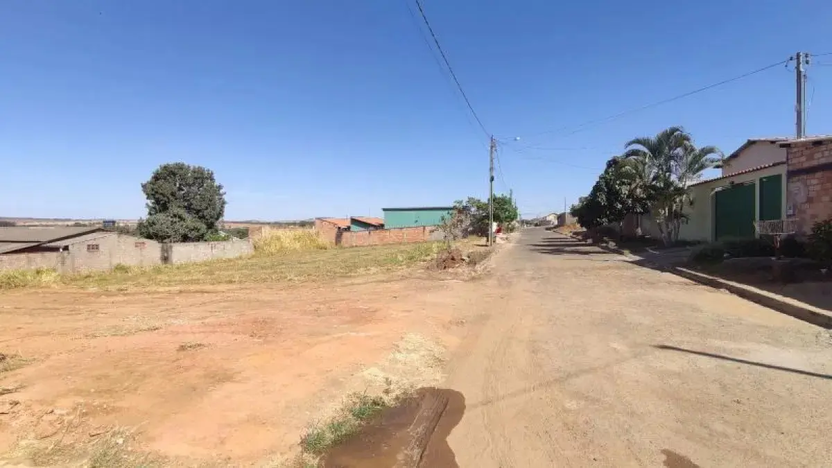 Imagem 2 - Terreno em Parque Flamboyant, Hidrolândia - GO
