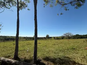 Fazenda Zona Rural Hidrolandia, Hidrolândia - GO — foto 1