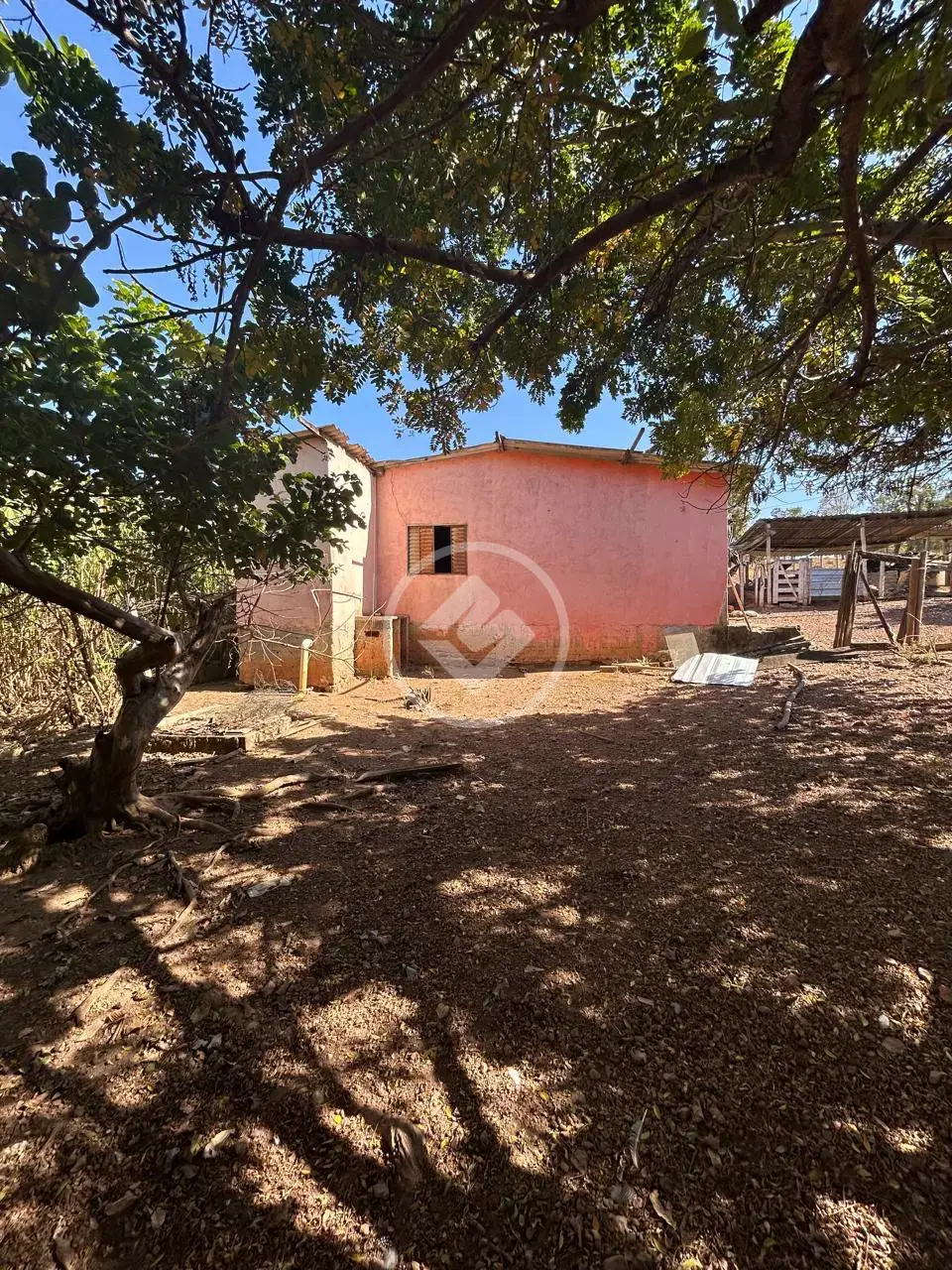 Imagem 2 - Chácara em Zona Rural Hidrolandia, Hidrolândia - GO