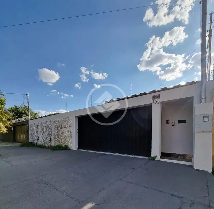 Imagem 1 - Casa em Setor Aeroporto, Goiânia - GO