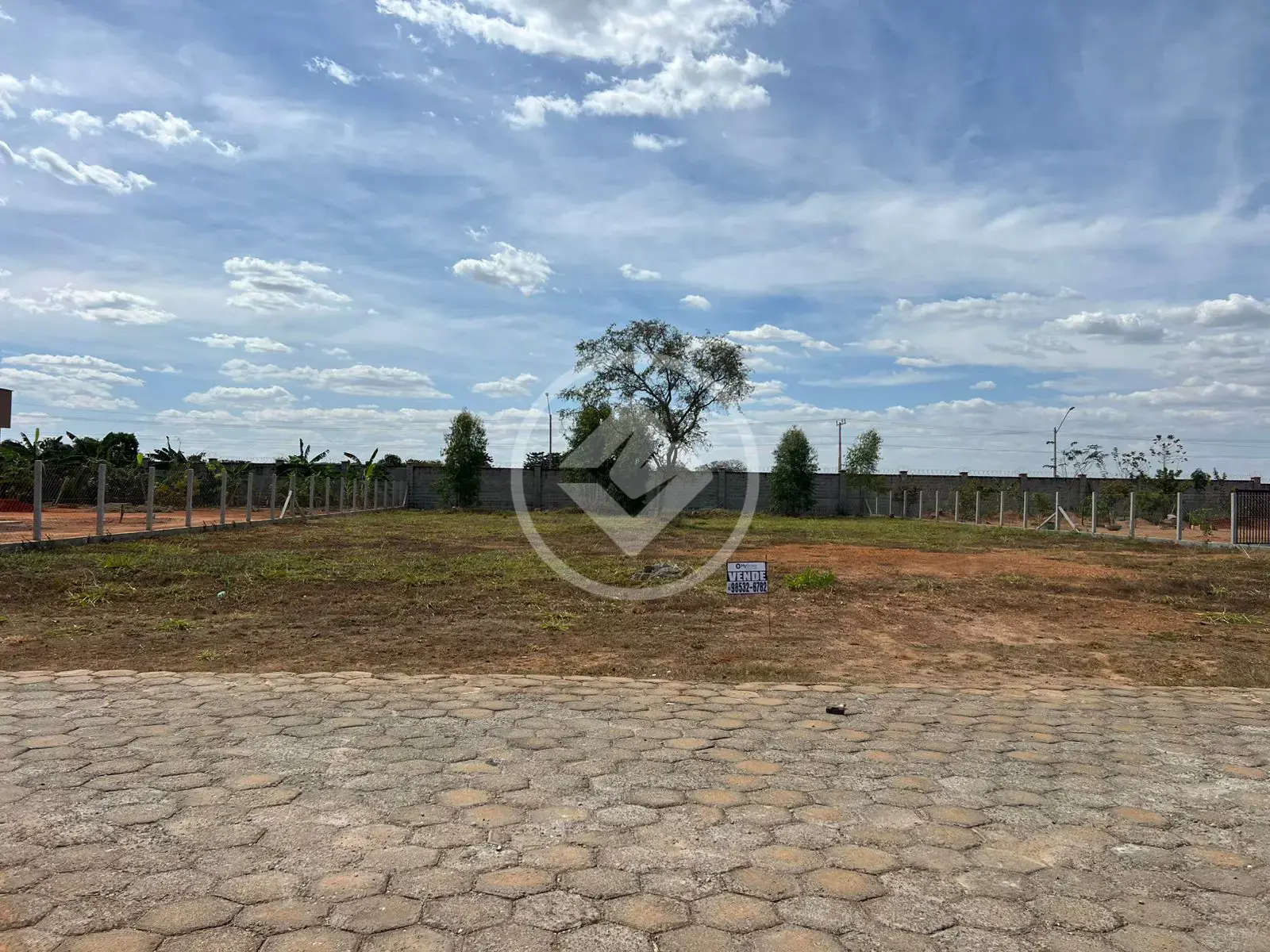 Imagem 1 - Terreno em Condomínio Estância das Águas, Hidrolândia - GO
