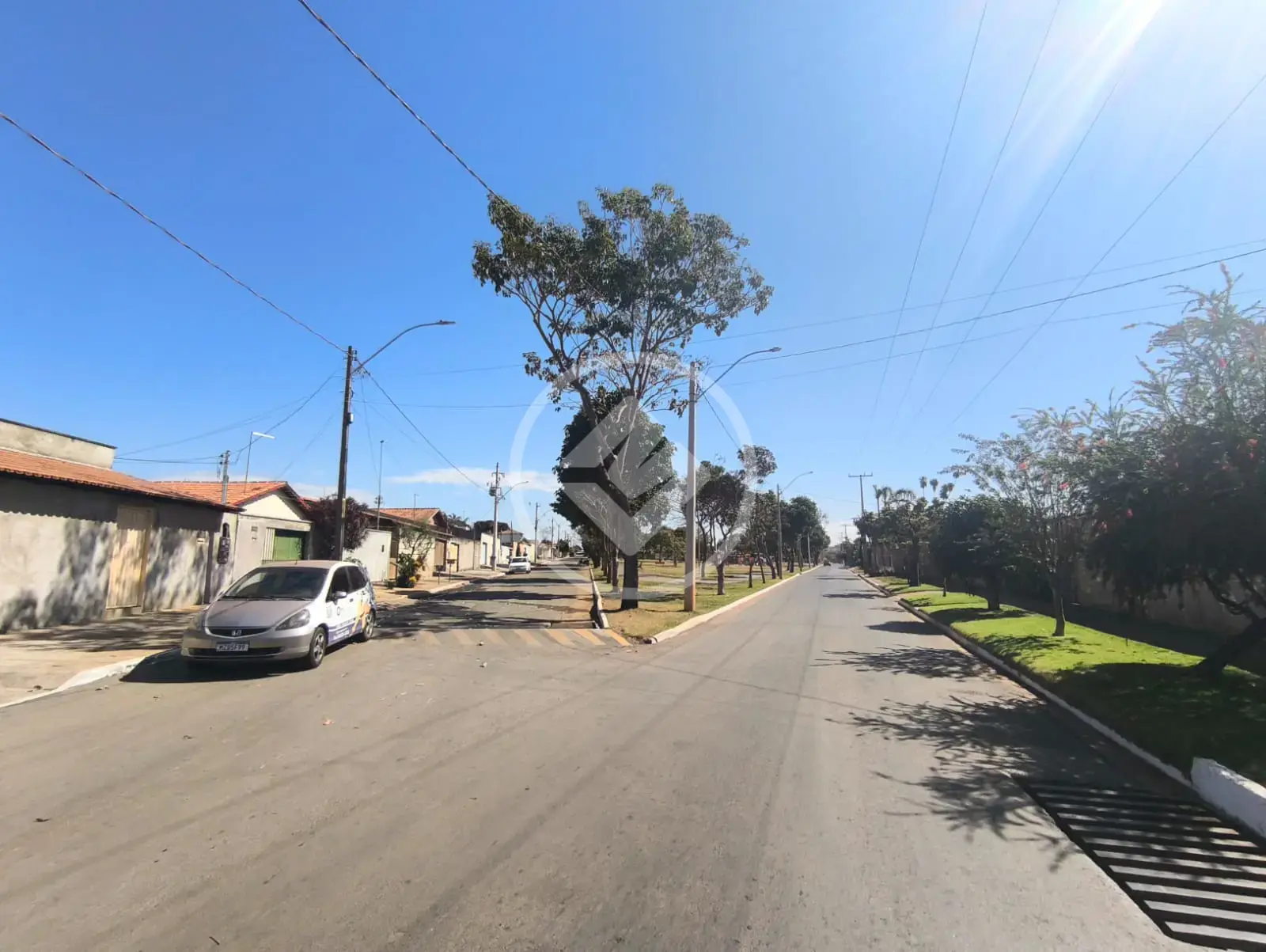 Image 2 - Terreno em bairro Nazaré, Hidrolândia - GO