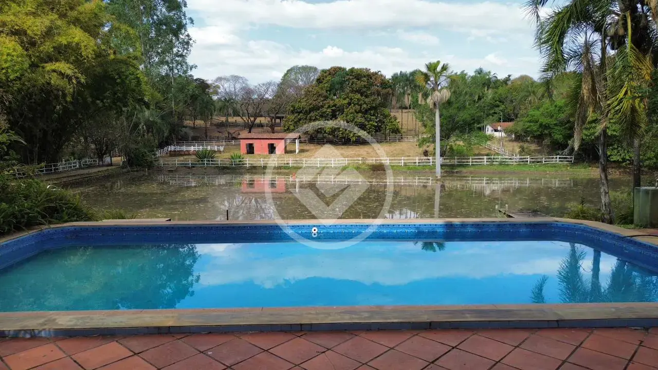 Imagem 2 - Fazenda em Zona Rural, Hidrolândia - GO