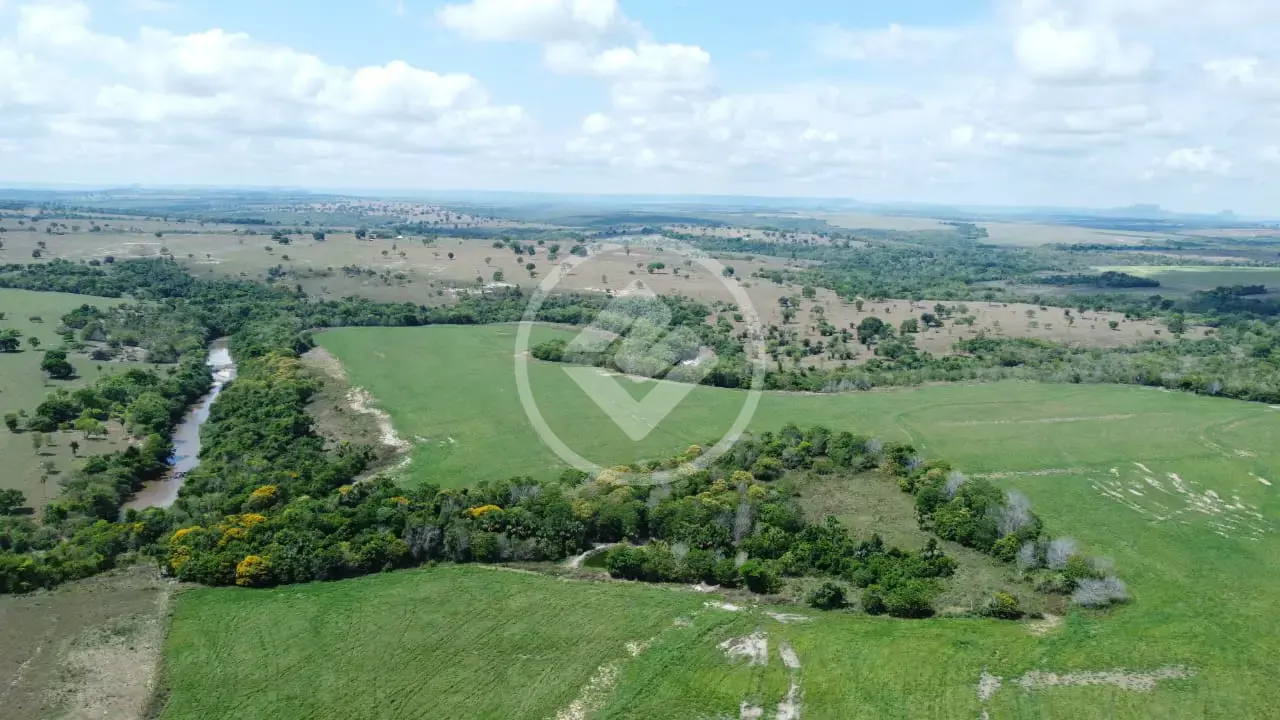 Imagem 1 - Fazenda em Zona Rural, Doverlândia - GO
