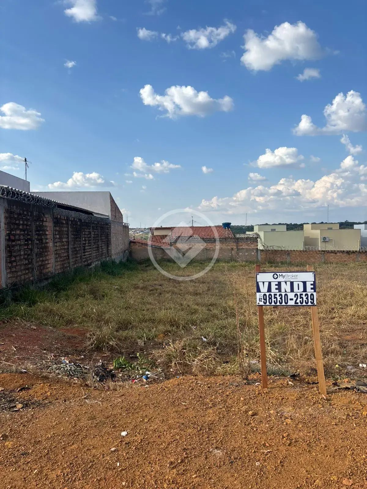 Imagem 1 - Terreno em Village dos Ipês, Hidrolândia - GO