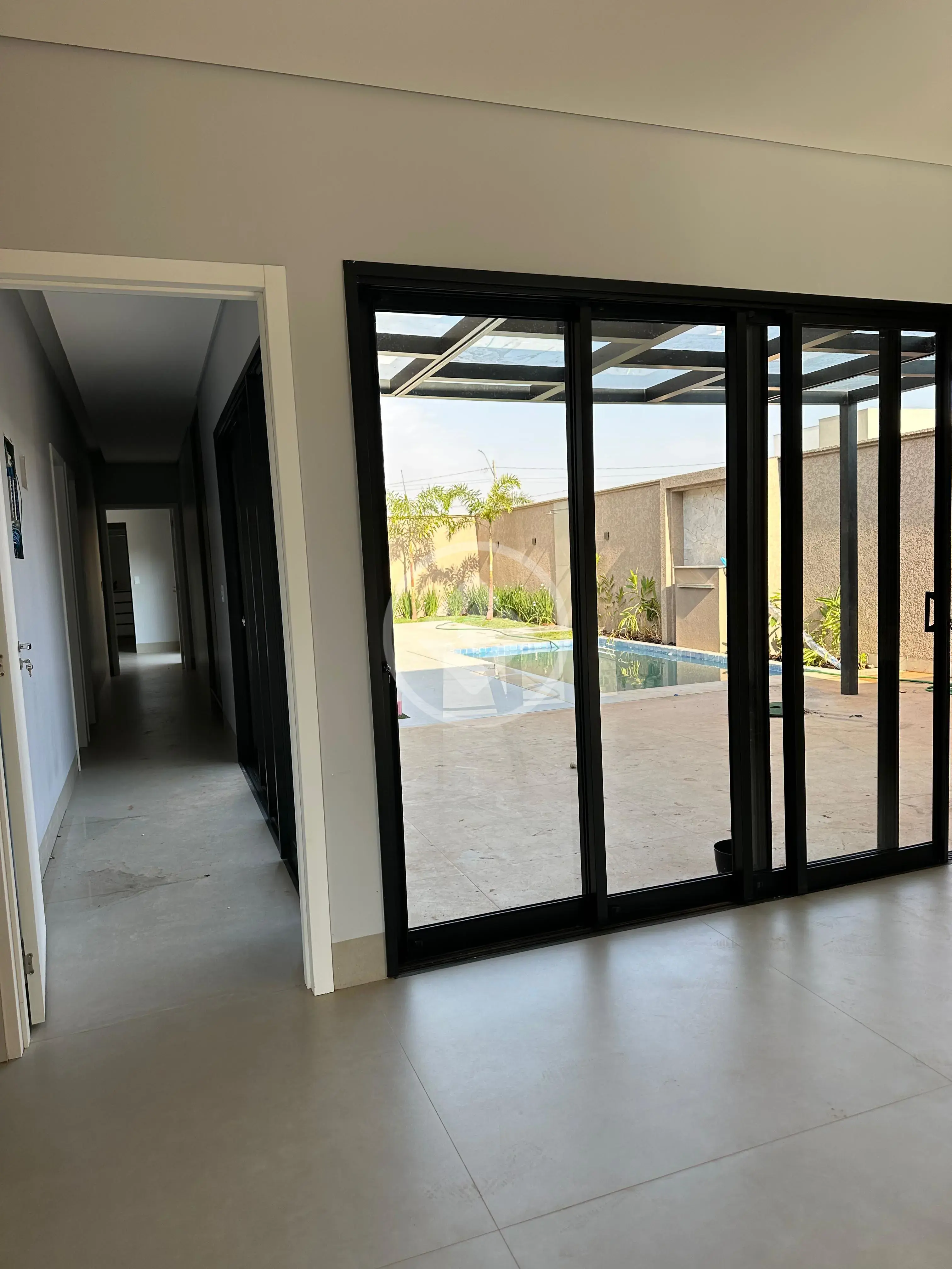 Imagem 2 - Casa em Condomínio Vale das Araras, Rio Verde - GO