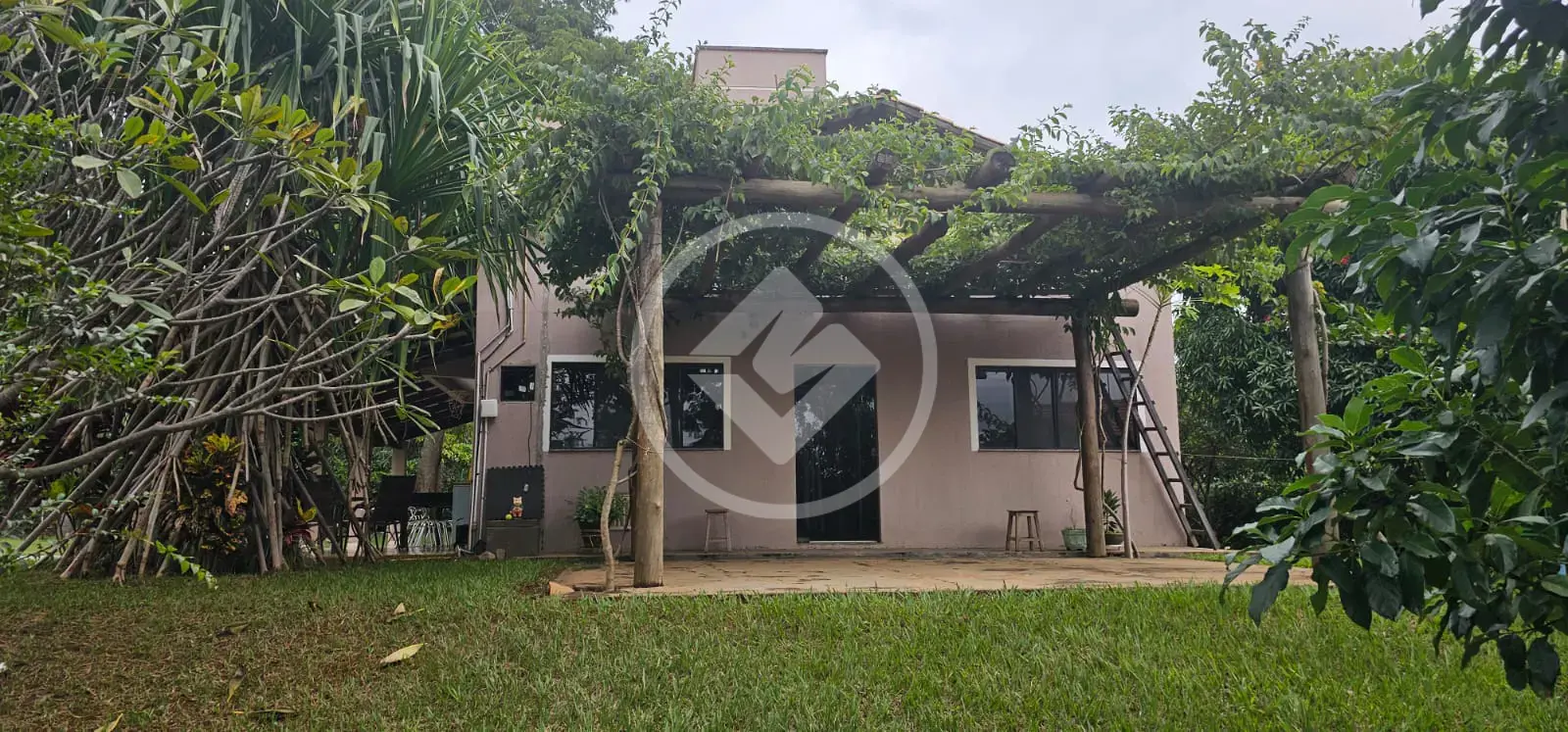 Imagem 1 - Casa Condomínio em CONDOMINIO VALE DAS CACHOEIRAS, Aragoiânia - GO