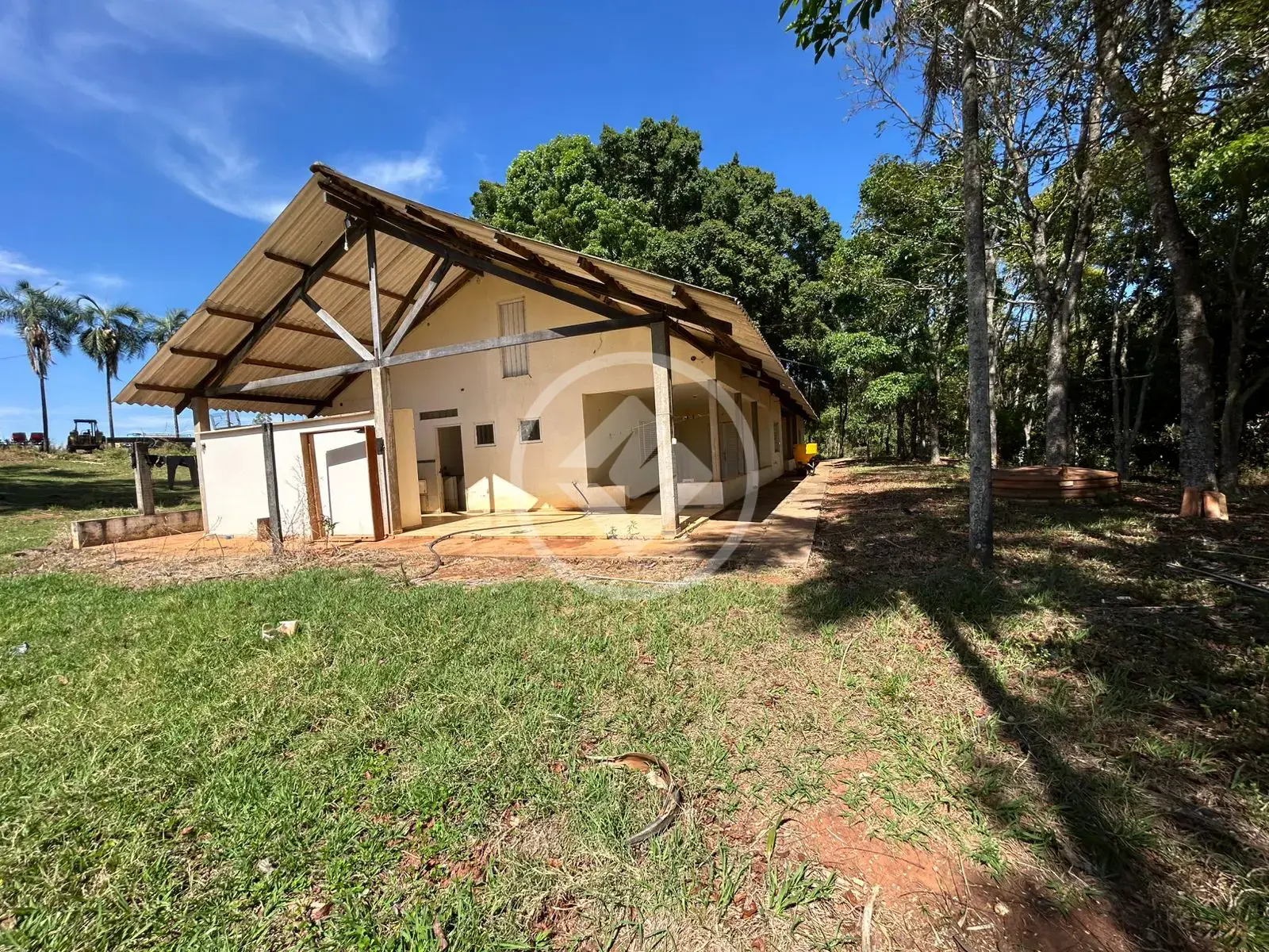 Image 2 - Fazenda em Zona Rural Hidrolandia, Hidrolândia - GO
