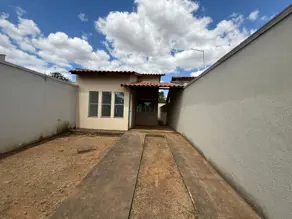 Casa Setor Santa Bárbara, Hidrolândia - GO — foto 1