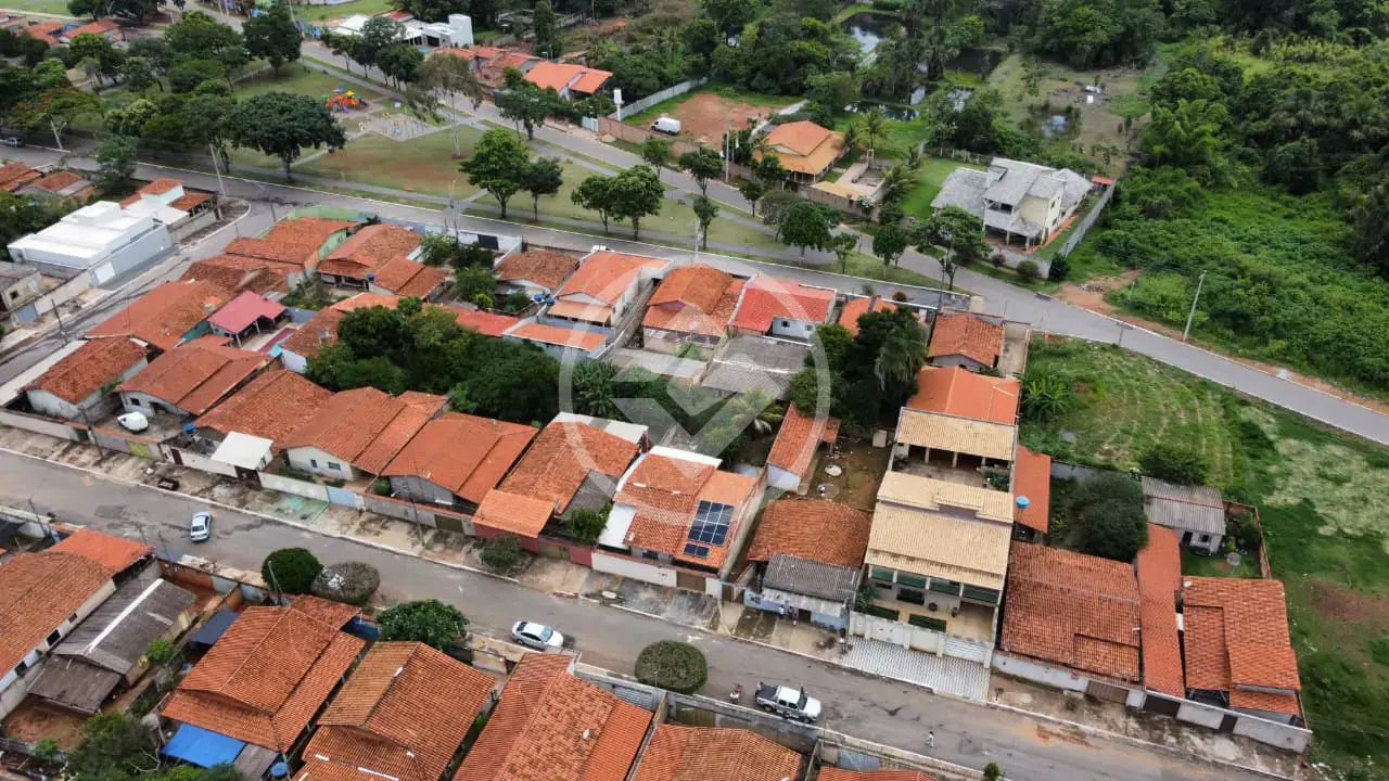 Imagem 1 - Terreno em bairro Nazaré, Hidrolândia - GO